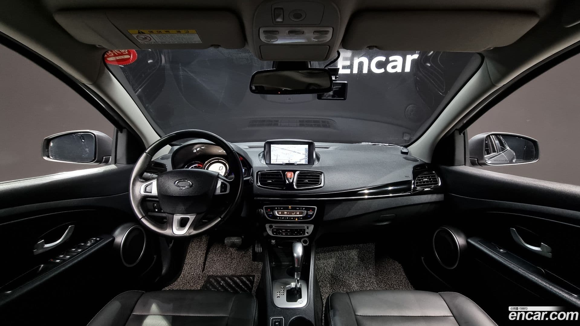 Main__Slider__Photo:SM3 Renault-KoreaSamsung 2016.3-6