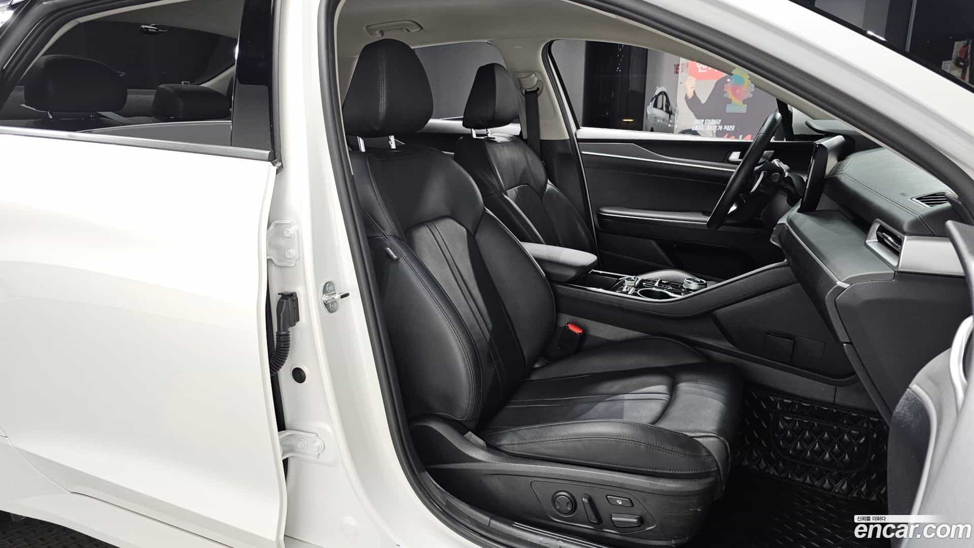 K5 Kia 2023.6-INNER-010