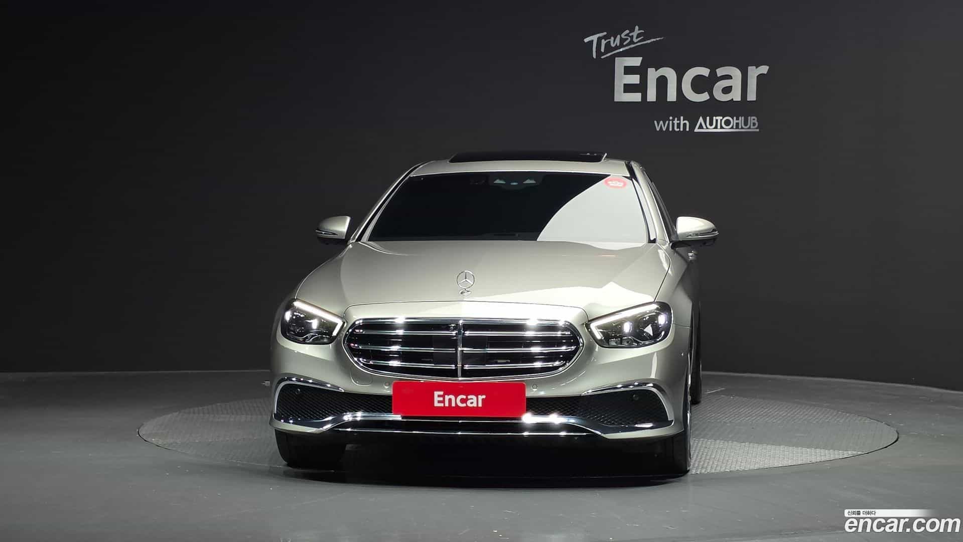 E-Class Mercedes-Benz 2022.2-OUTER-003