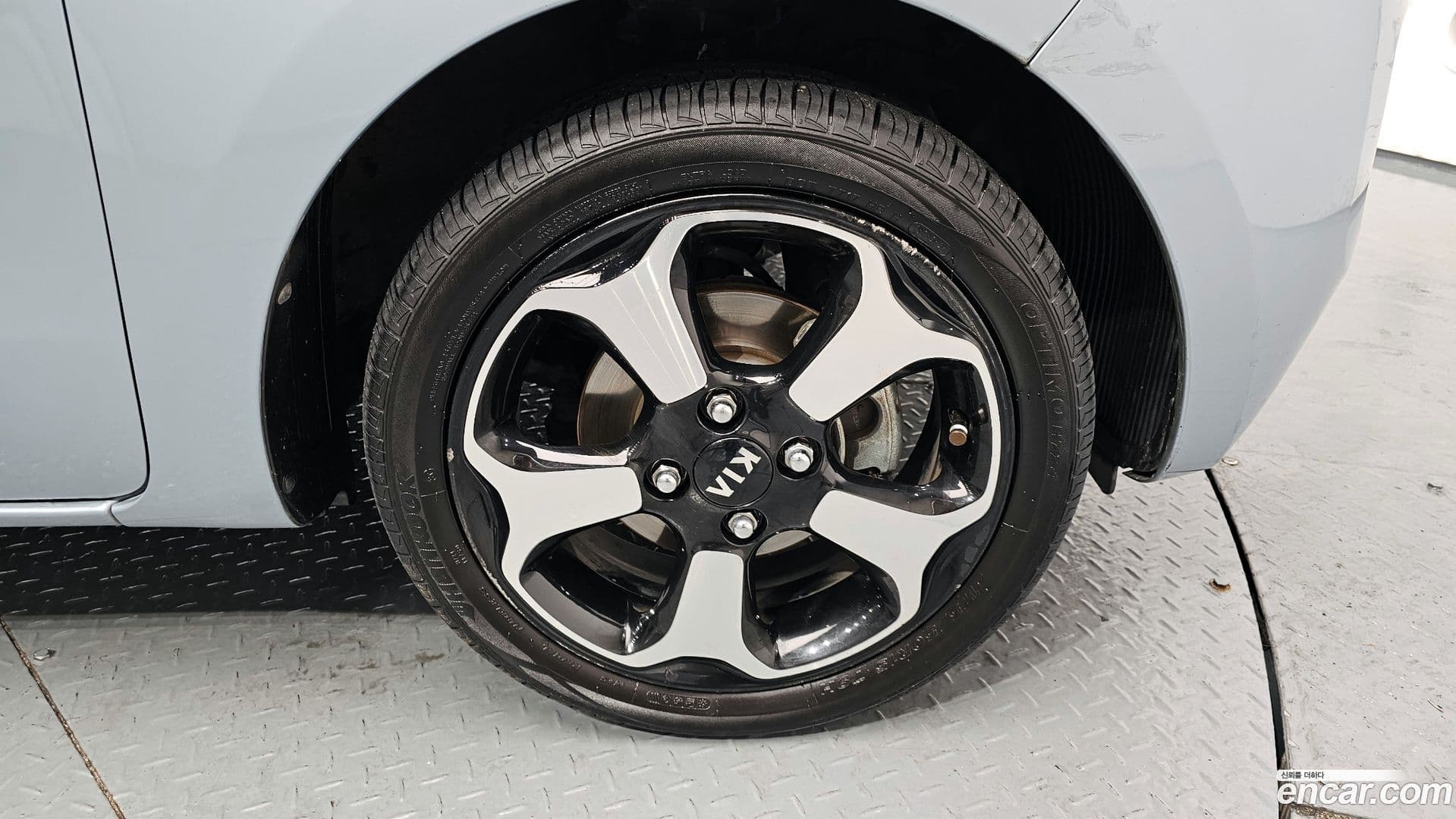 Main__Slider__Photo:RAY Kia 2012.1-4