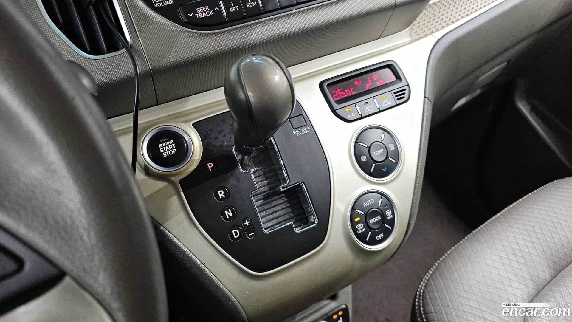 RAY Kia 2012.1-INNER-009