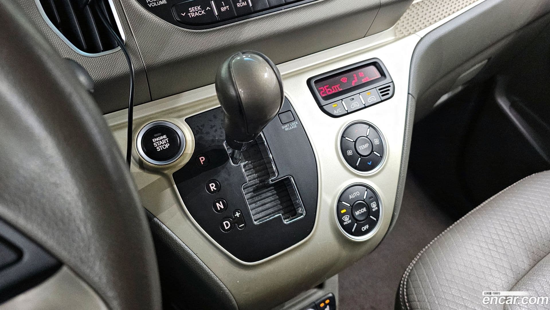 Main__Slider__Photo:RAY Kia 2012.1-8