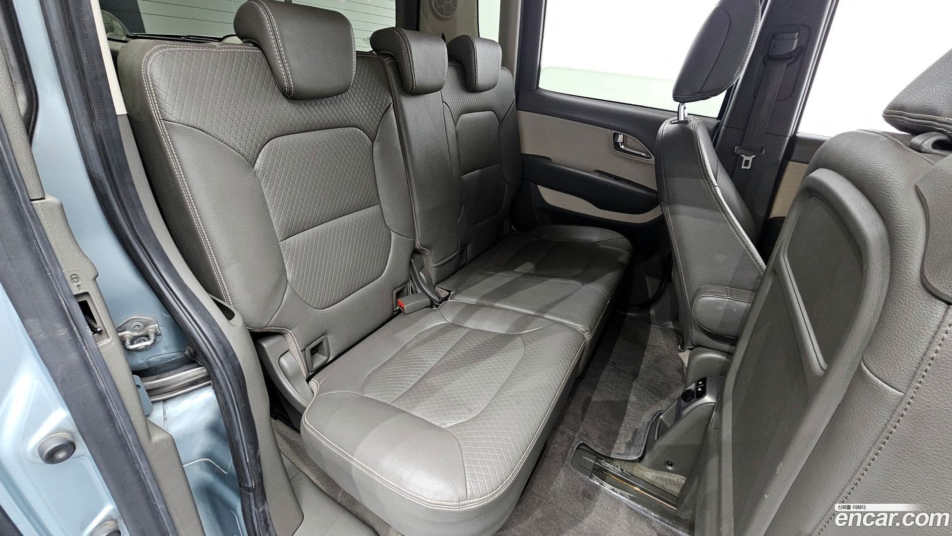 Main__Slider__Photo:RAY Kia 2012.1-10