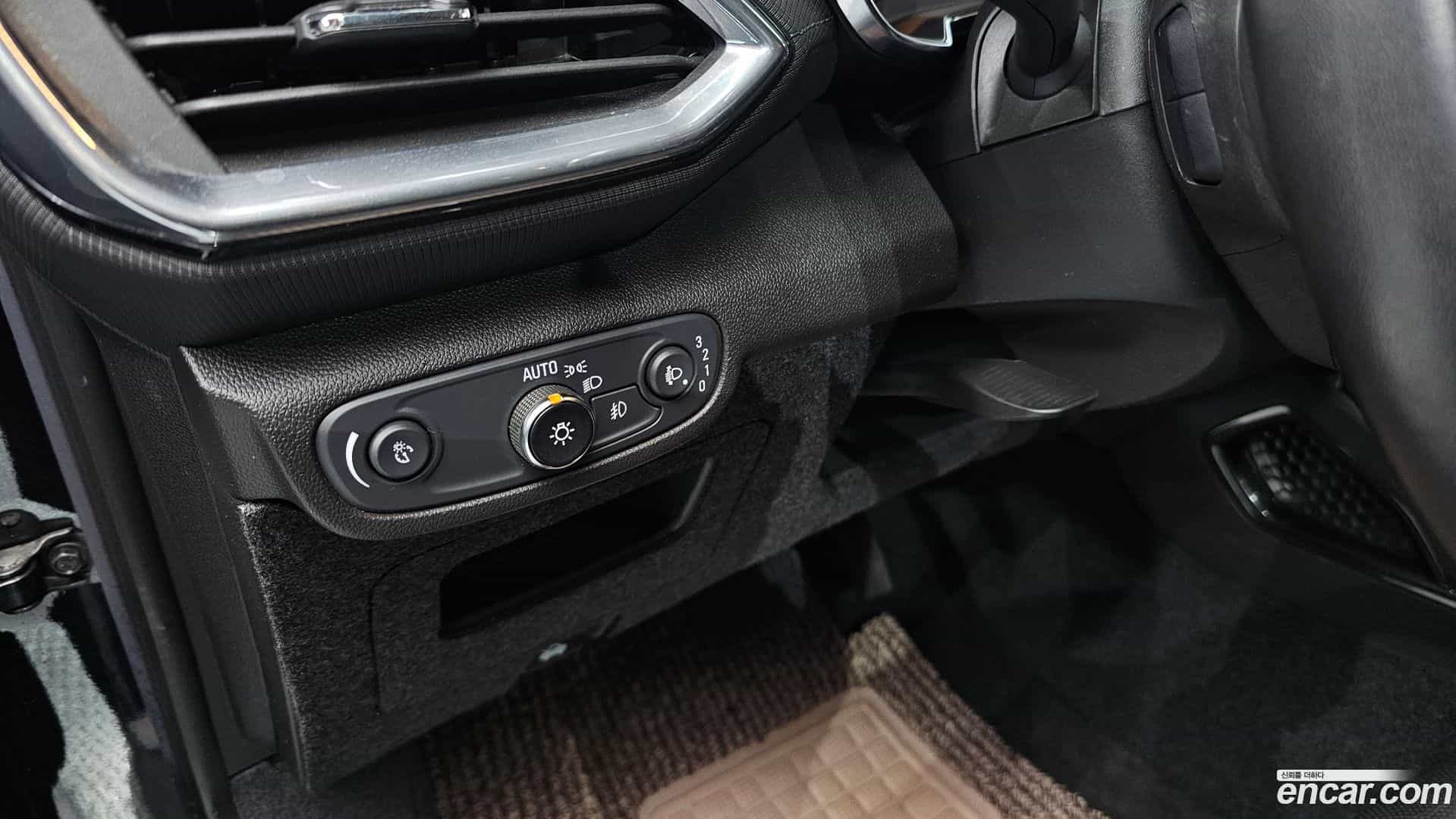 Trailblazer Chevrolet 2022.9-OPTION-020