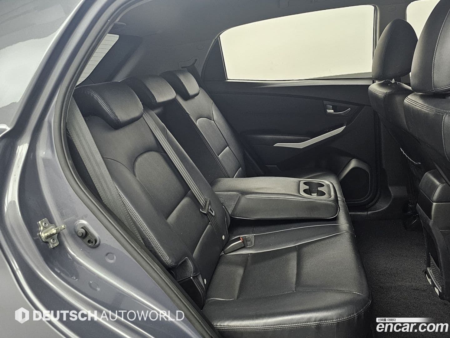 Main__Slider__Photo:KORANDO KG_Mobility_Ssangyong 2018.4-11