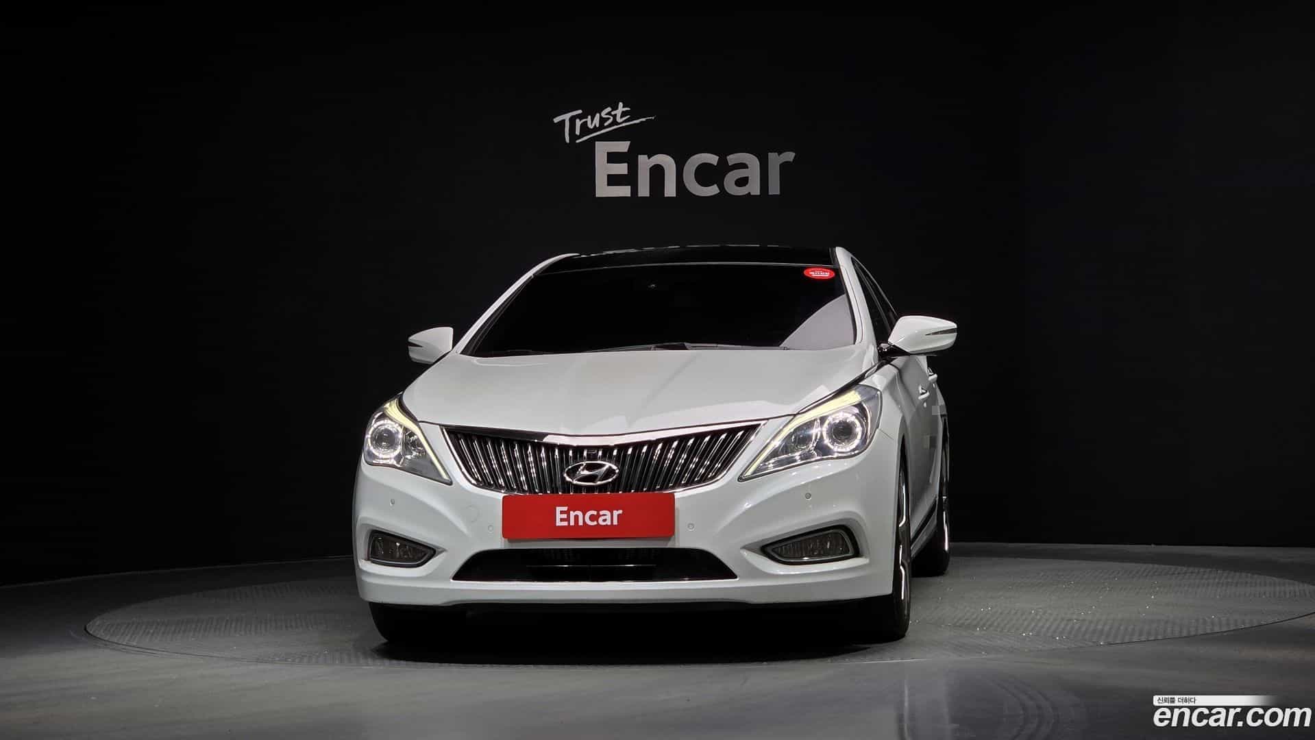 Grandeur Hyundai 2013.6-OUTER-003