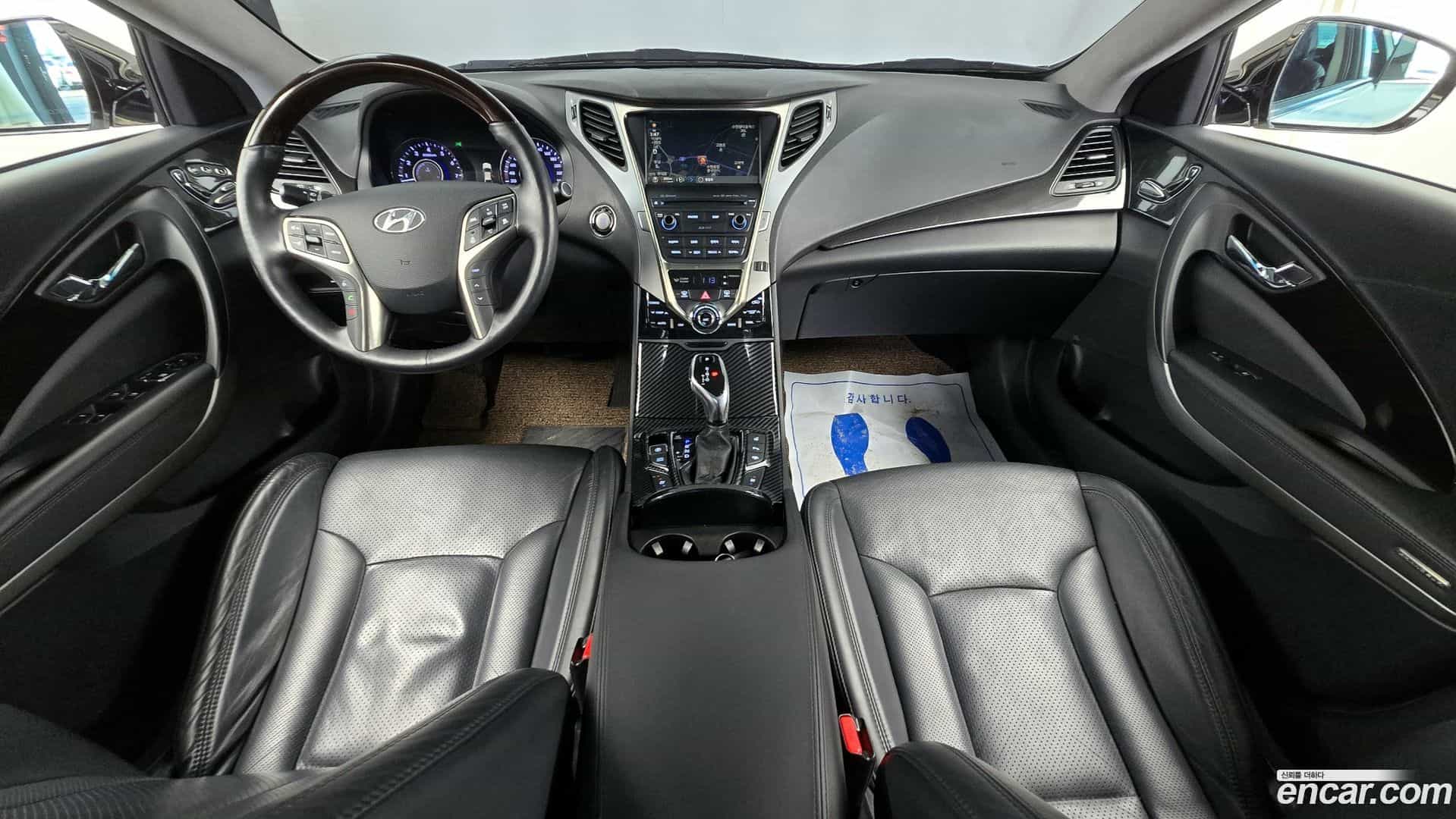 Grandeur Hyundai 2013.6-INNER-007