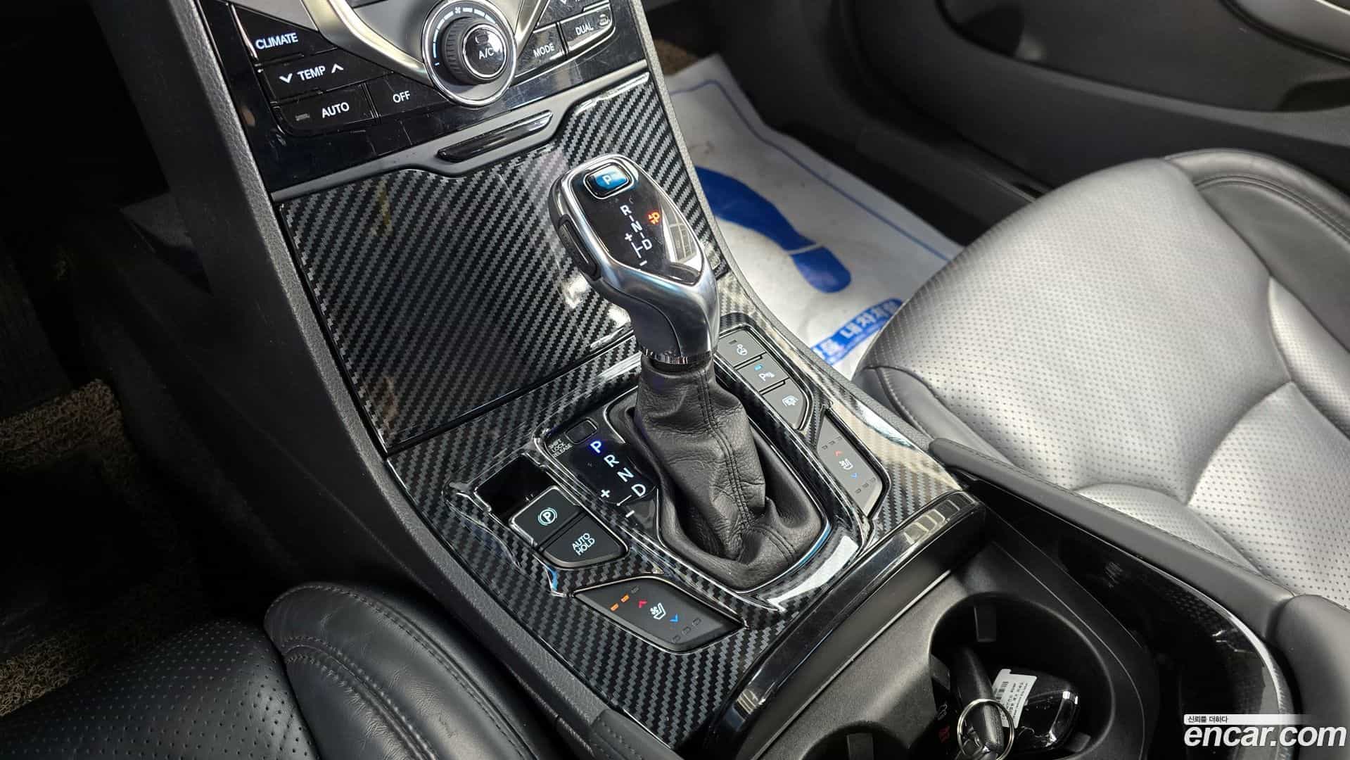 Grandeur Hyundai 2013.6-INNER-009