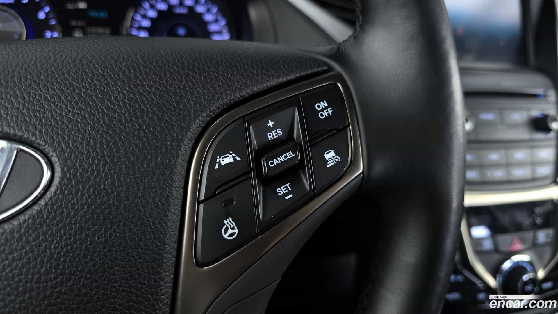 Grandeur Hyundai 2013.6-OPTION-020