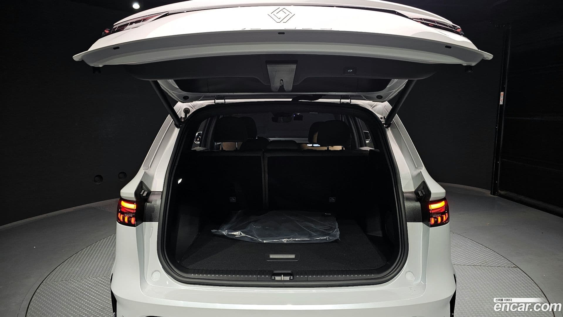 Main__Slider__Photo:Grand Koleos Renault Korea 2025.8-19