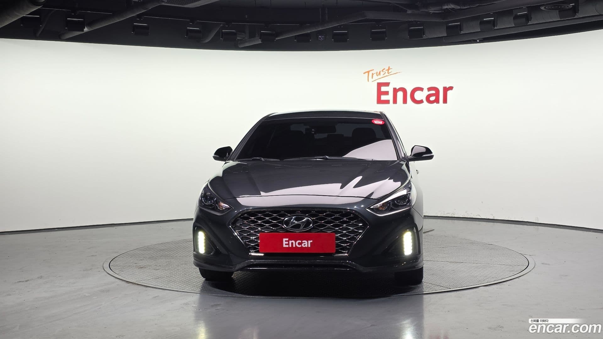 Main__Slider__Photo:Sonata Hyundai 2017.4-2