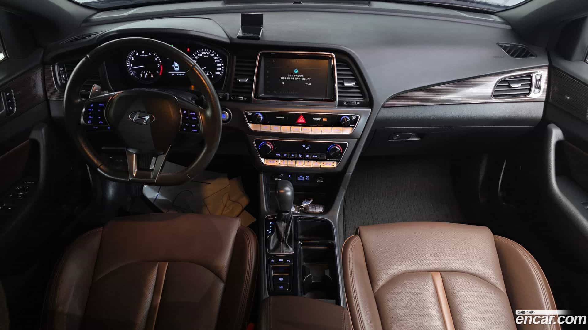 Sonata Hyundai 2017.4-INNER-007