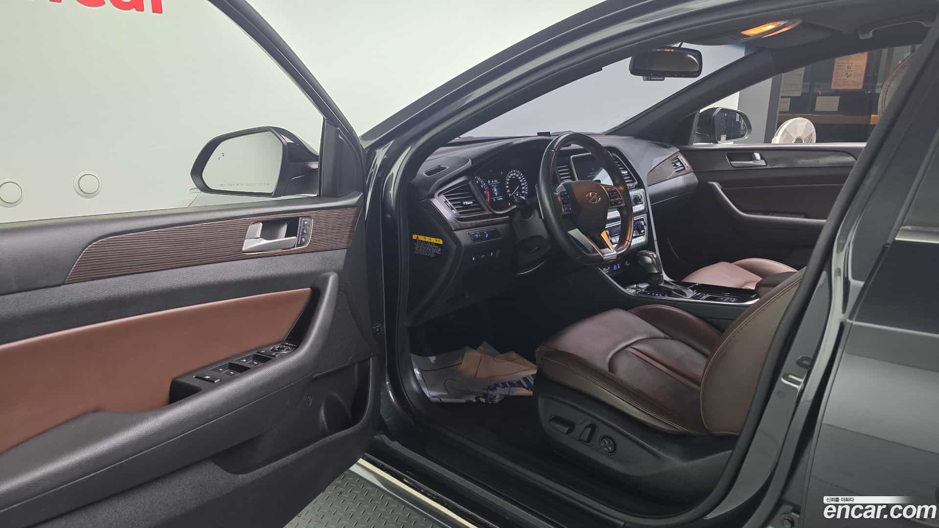 Sonata Hyundai 2017.4-INNER-010