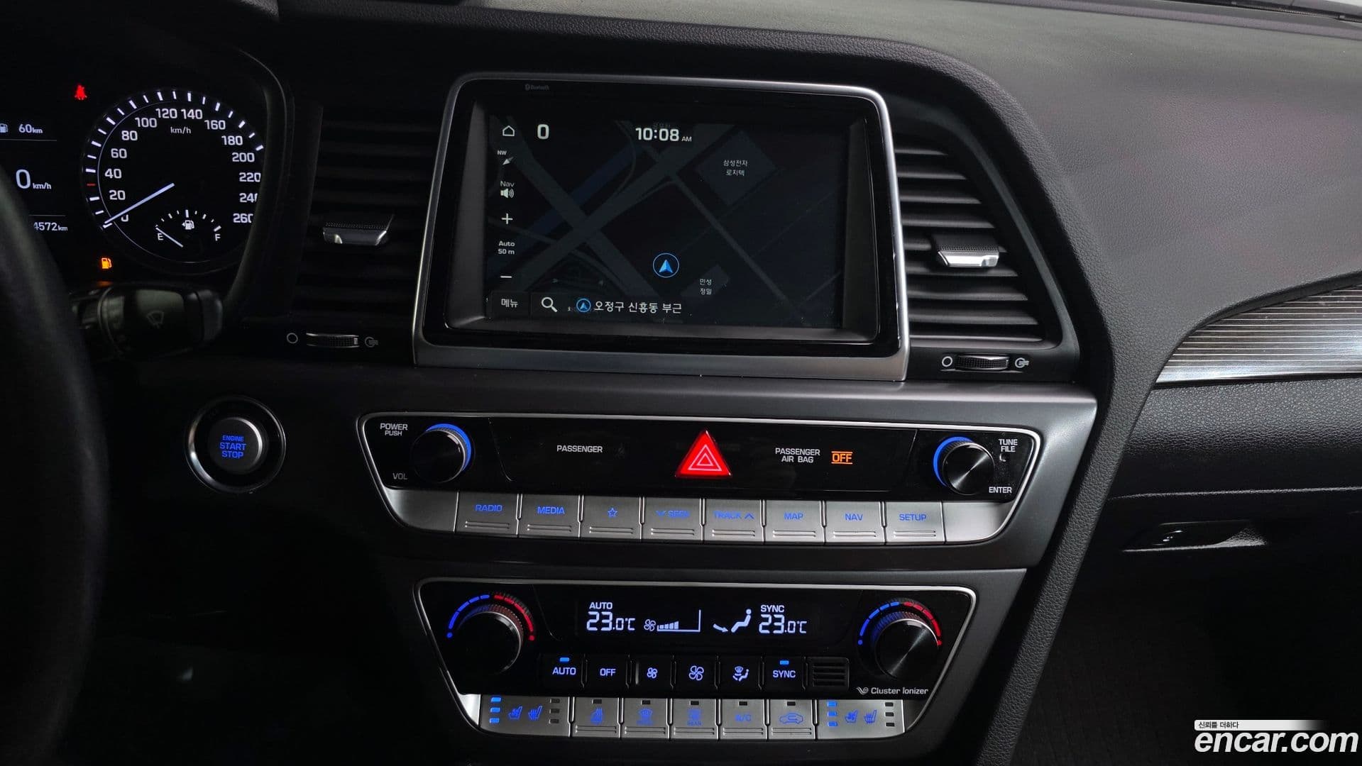 Main__Slider__Photo:Sonata Hyundai 2017.4-13