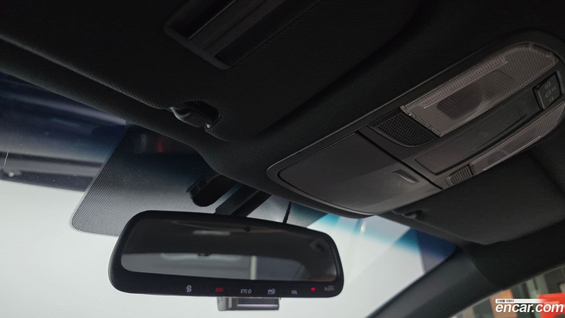 Main__Slider__Photo:Sonata Hyundai 2017.4-18