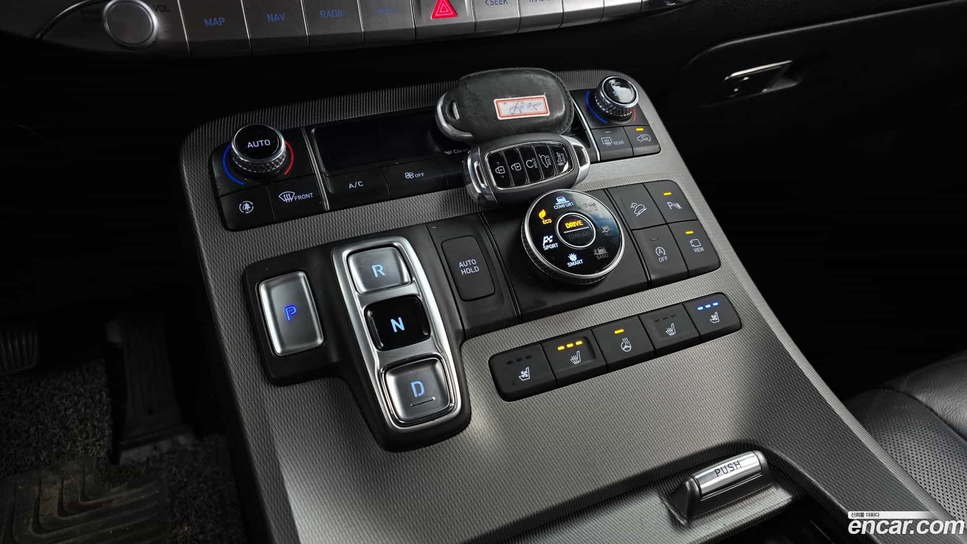 Palisade Hyundai 2021.2-INNER-009