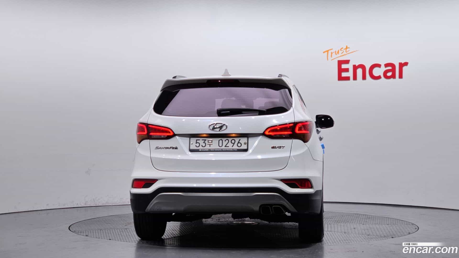 Santafe Hyundai 2016.9-OUTER-004