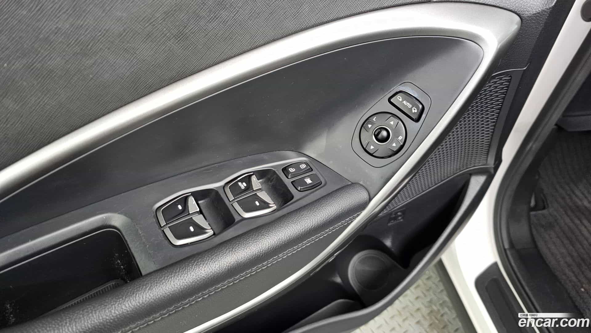 Santafe Hyundai 2016.9-OPTION-022