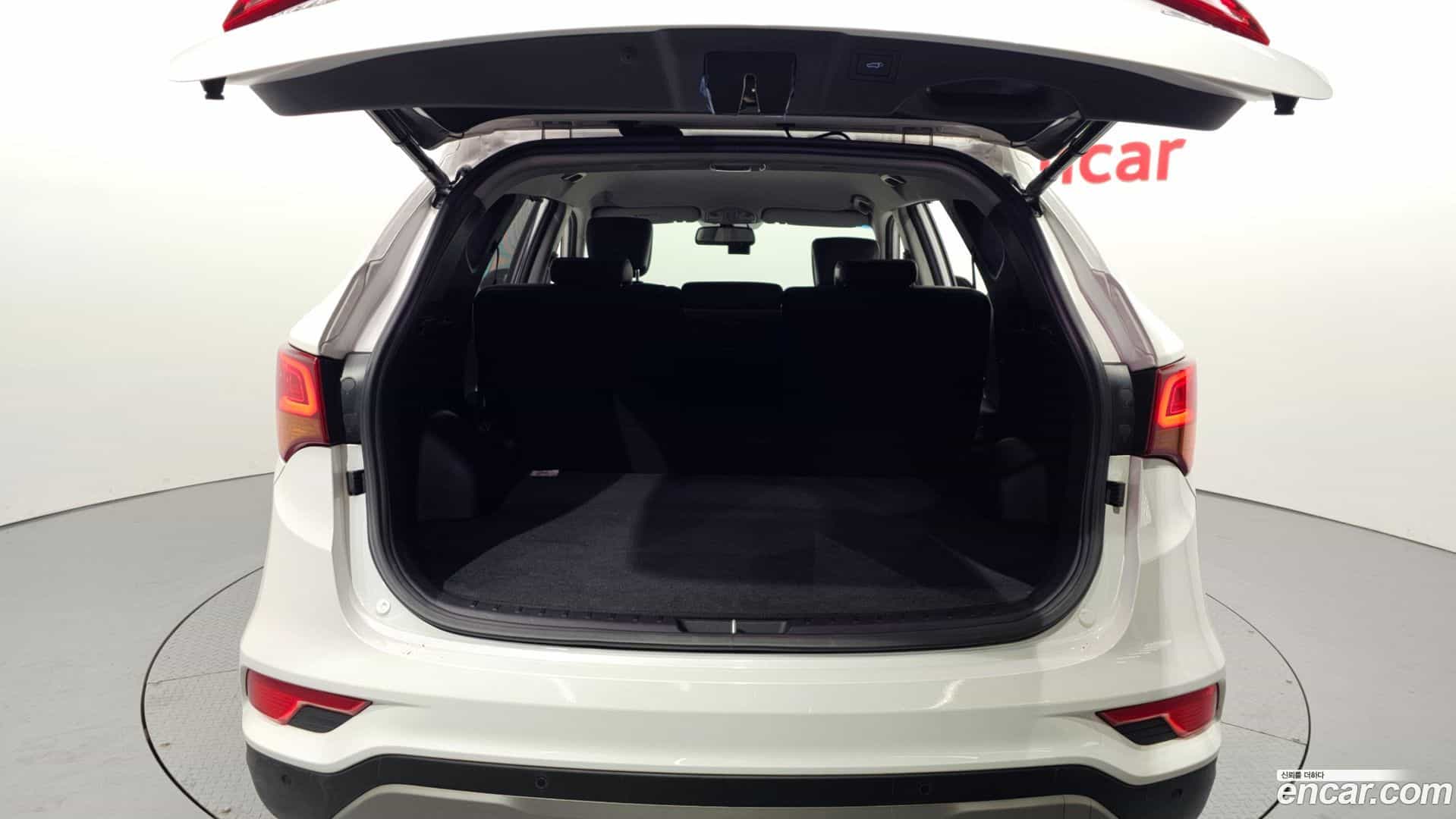 Santafe Hyundai 2016.9-OPTION-024