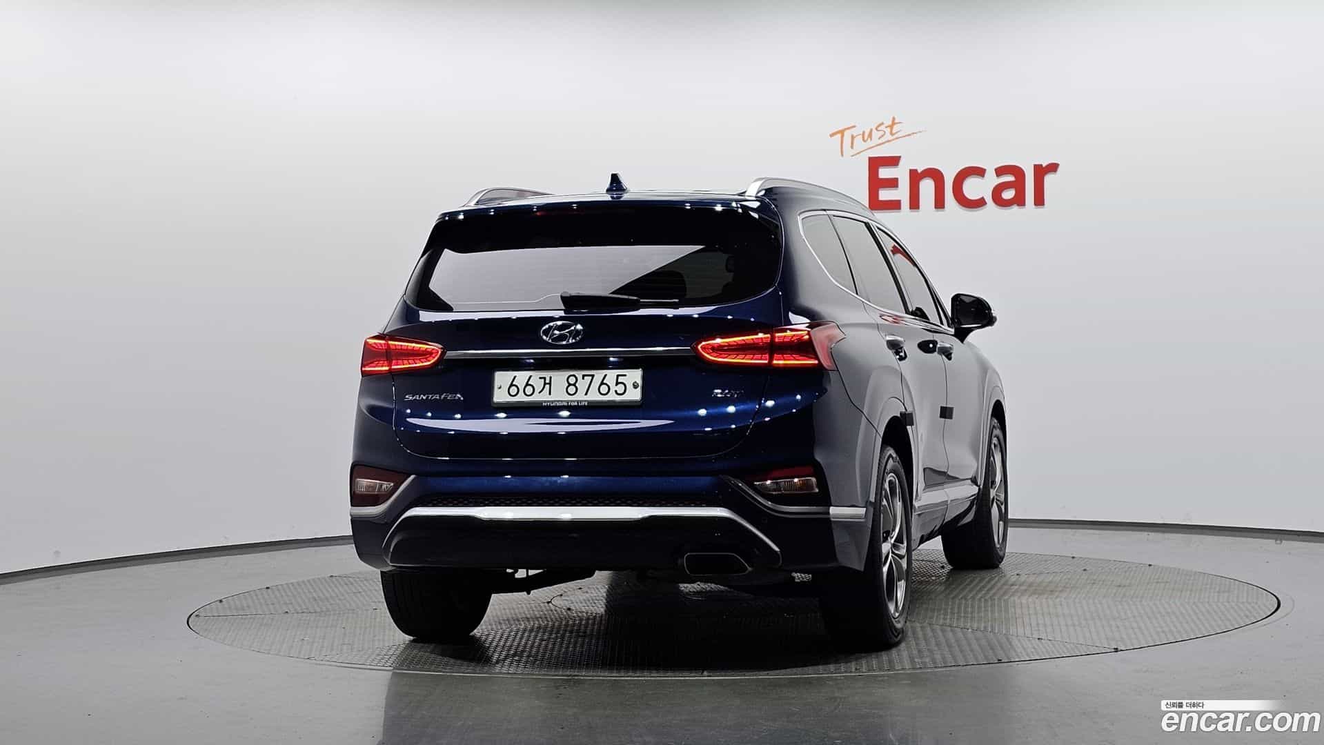 Santafe Hyundai 2018.10-OUTER-004