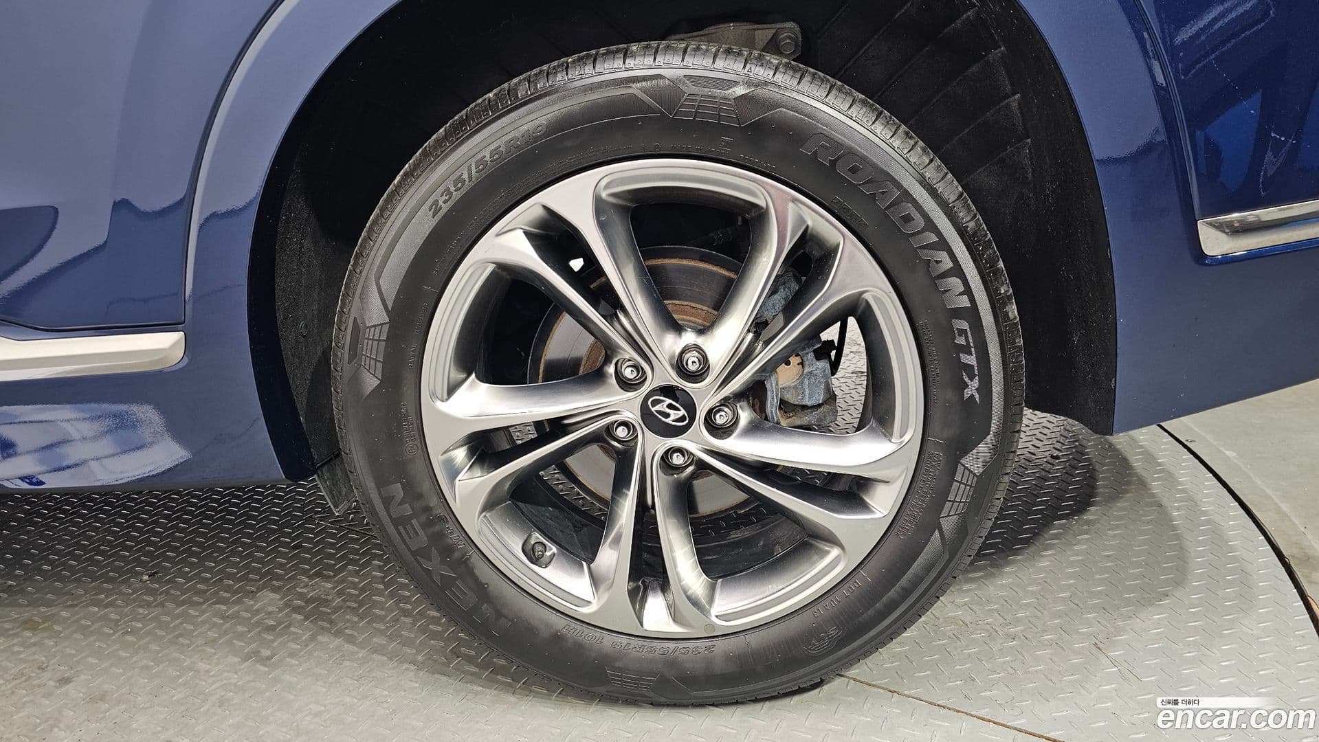 Main__Slider__Photo:Santafe Hyundai 2018.10-4