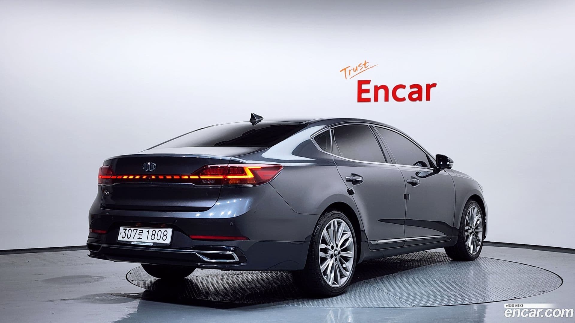 Main__Slider__Photo:K7 Kia 2019.7-1