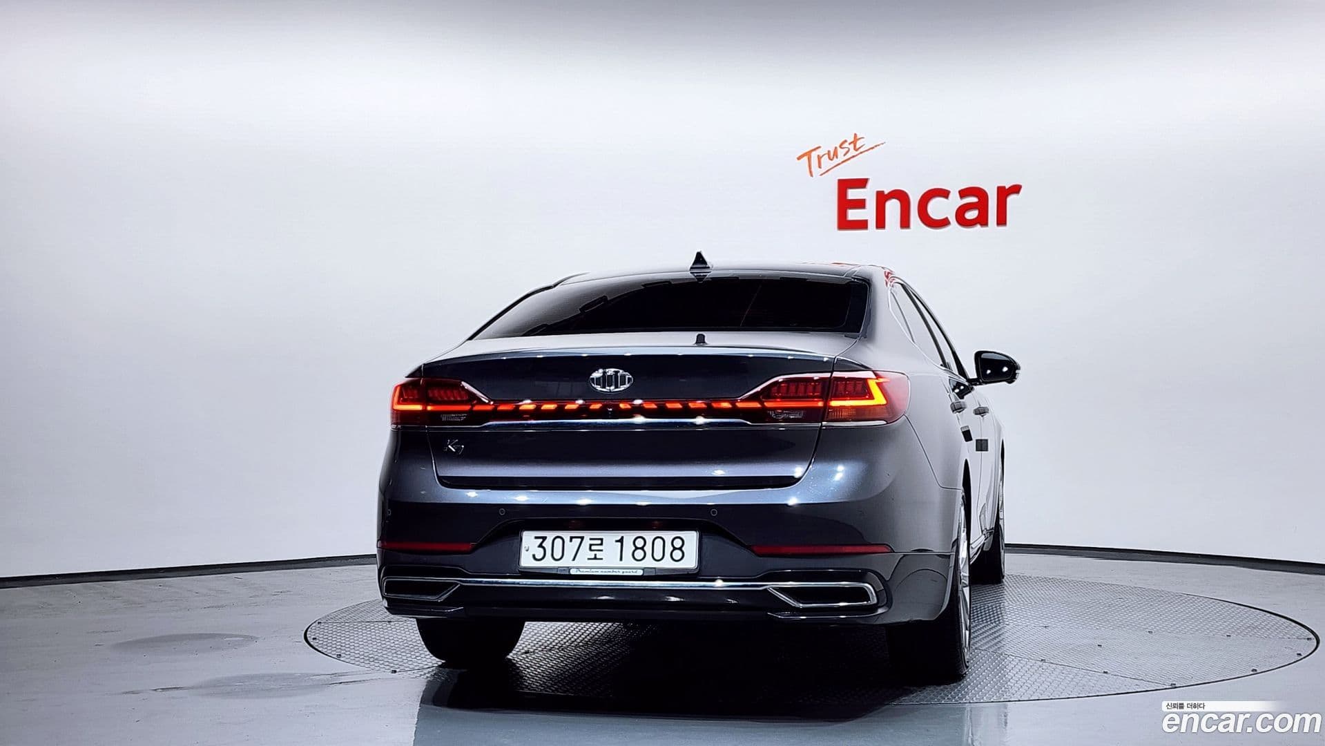 Main__Slider__Photo:K7 Kia 2019.7-3