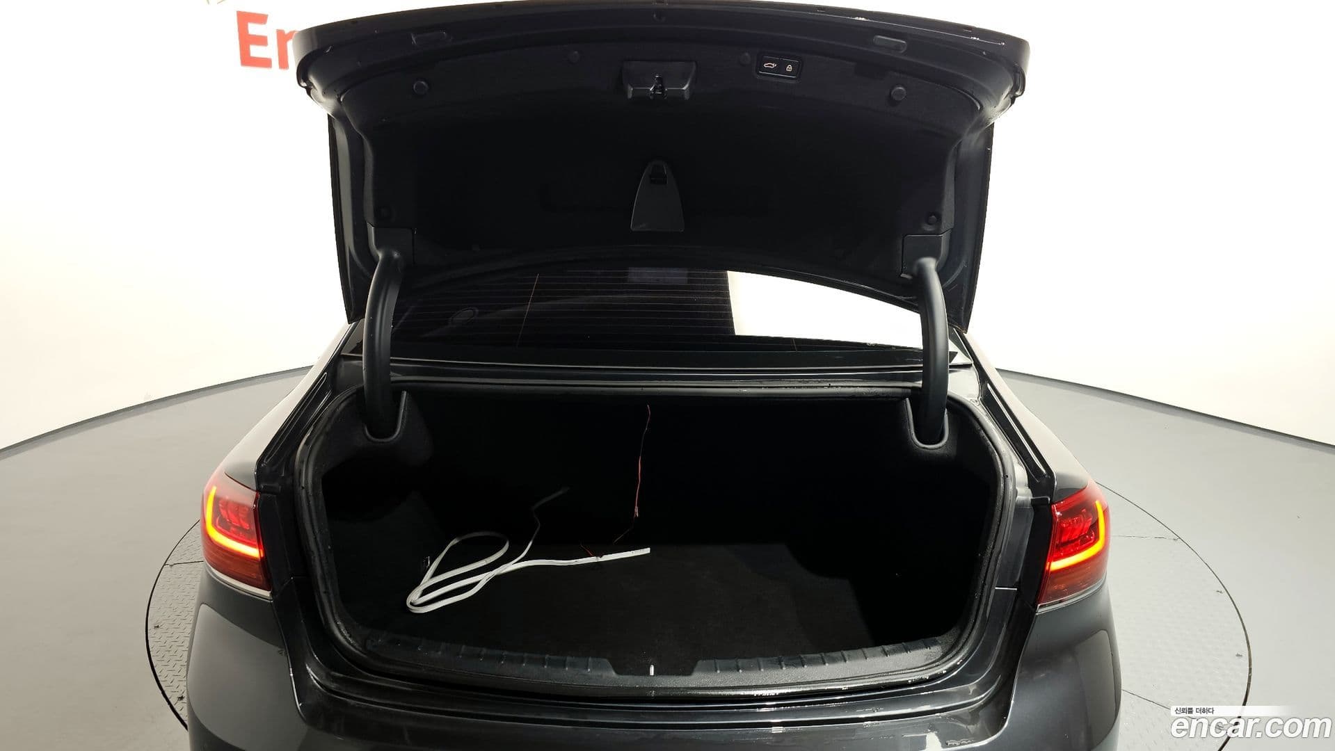 Main__Slider__Photo:K7 Kia 2019.7-19