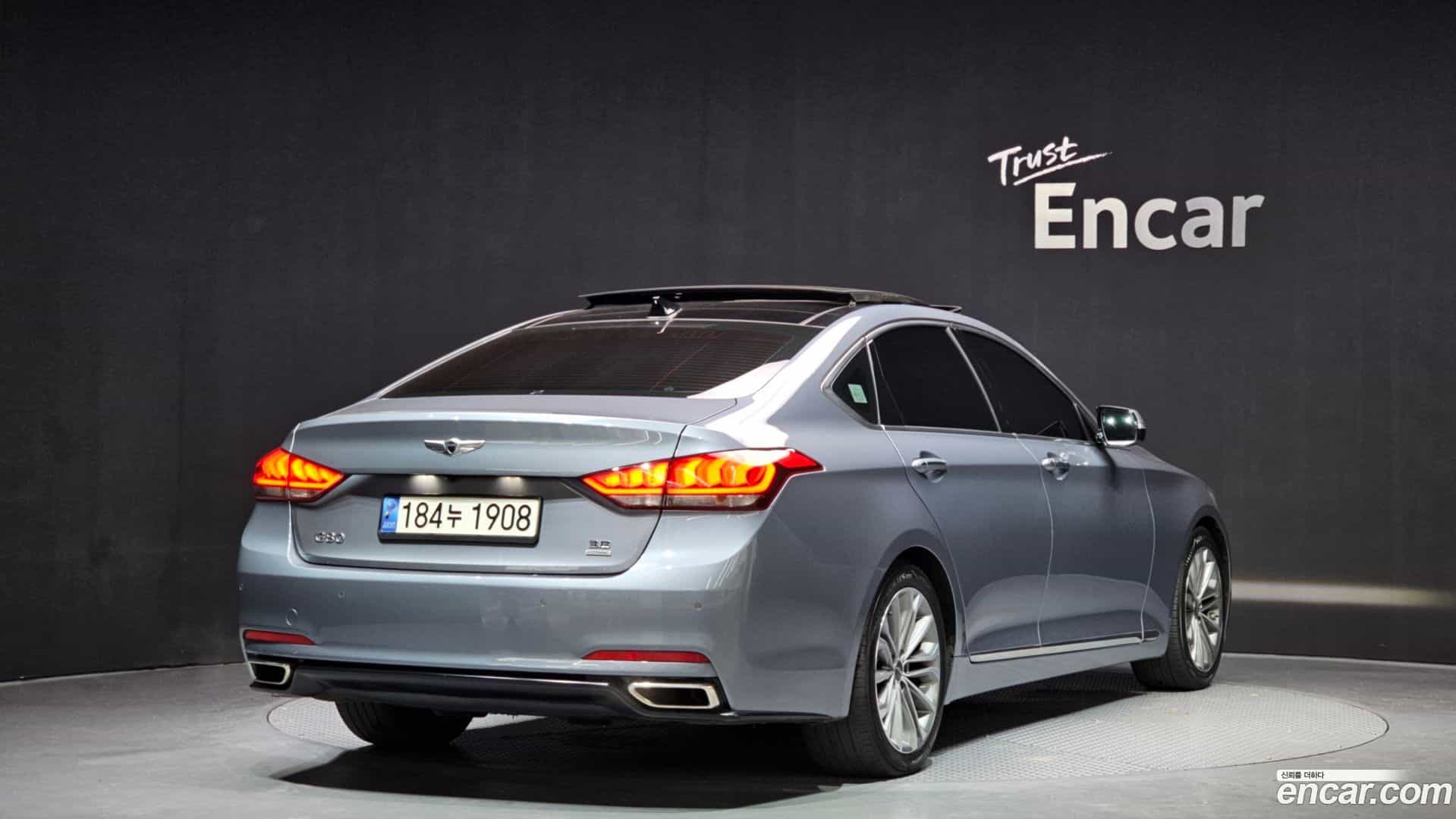 Genesis Hyundai 2014.4-OUTER-002