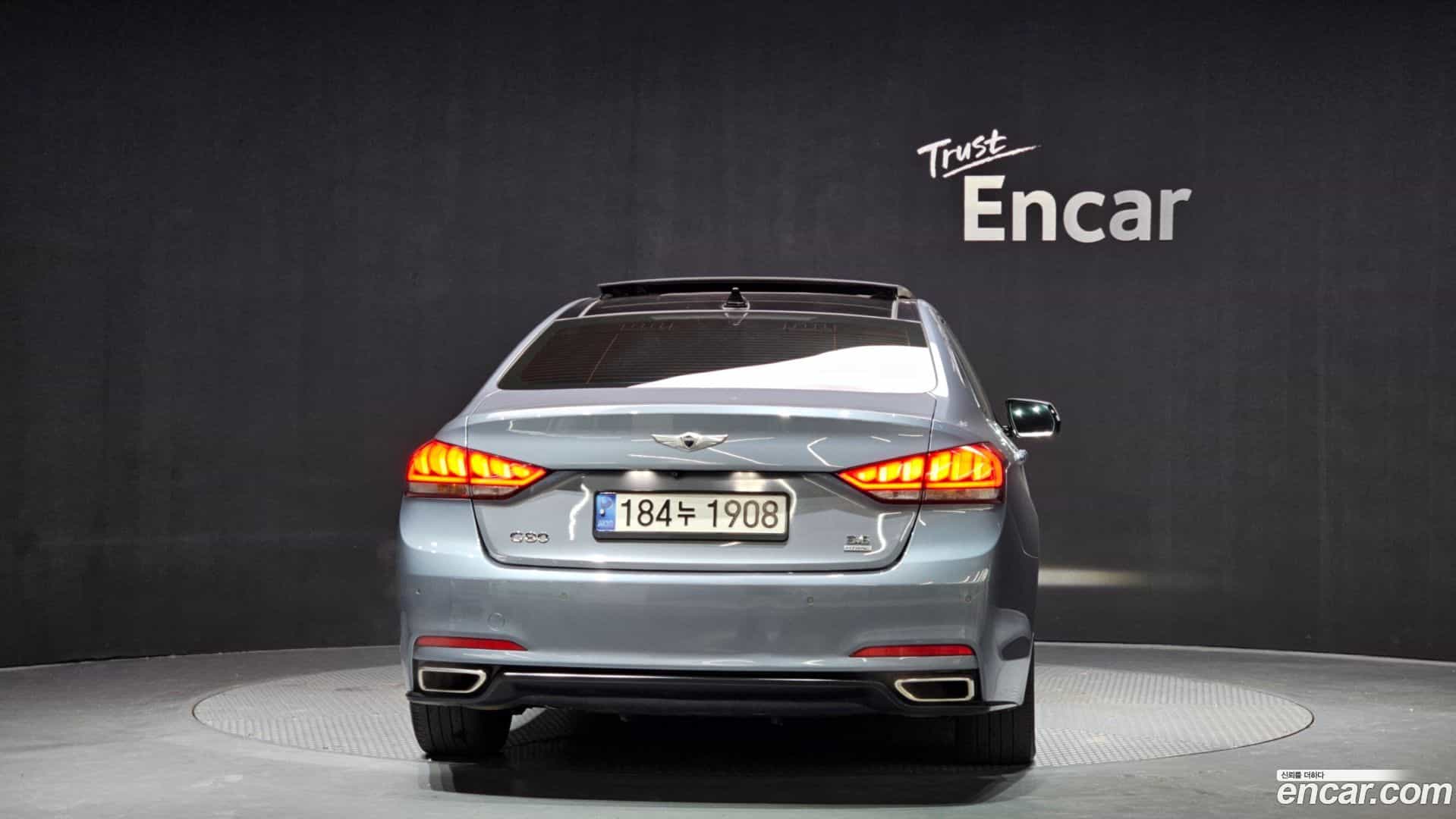 Genesis Hyundai 2014.4-OUTER-004