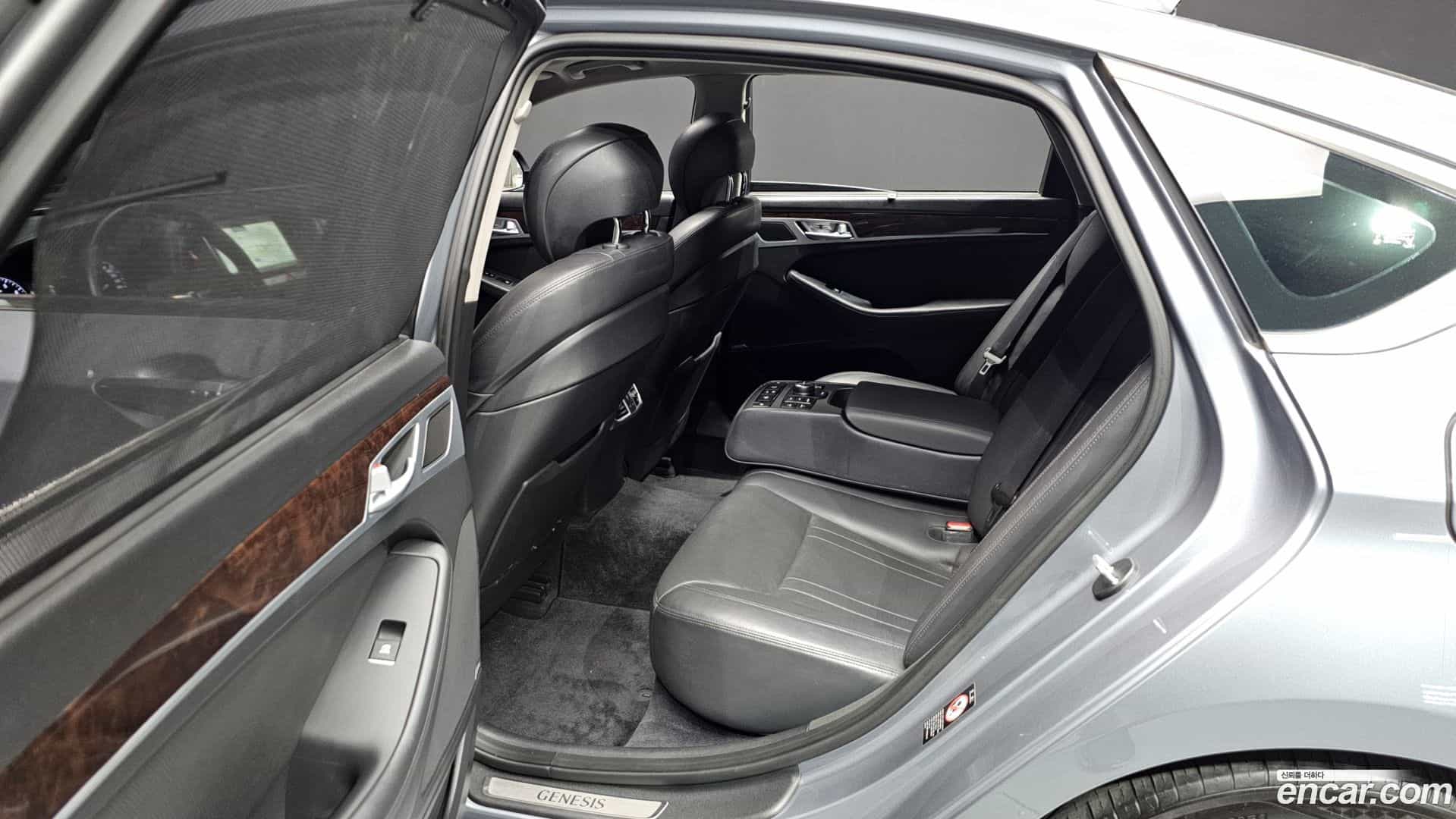 Genesis Hyundai 2014.4-OPTION-016