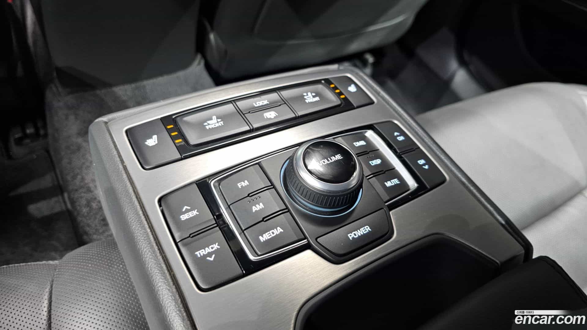 Genesis Hyundai 2014.4-OPTION-022