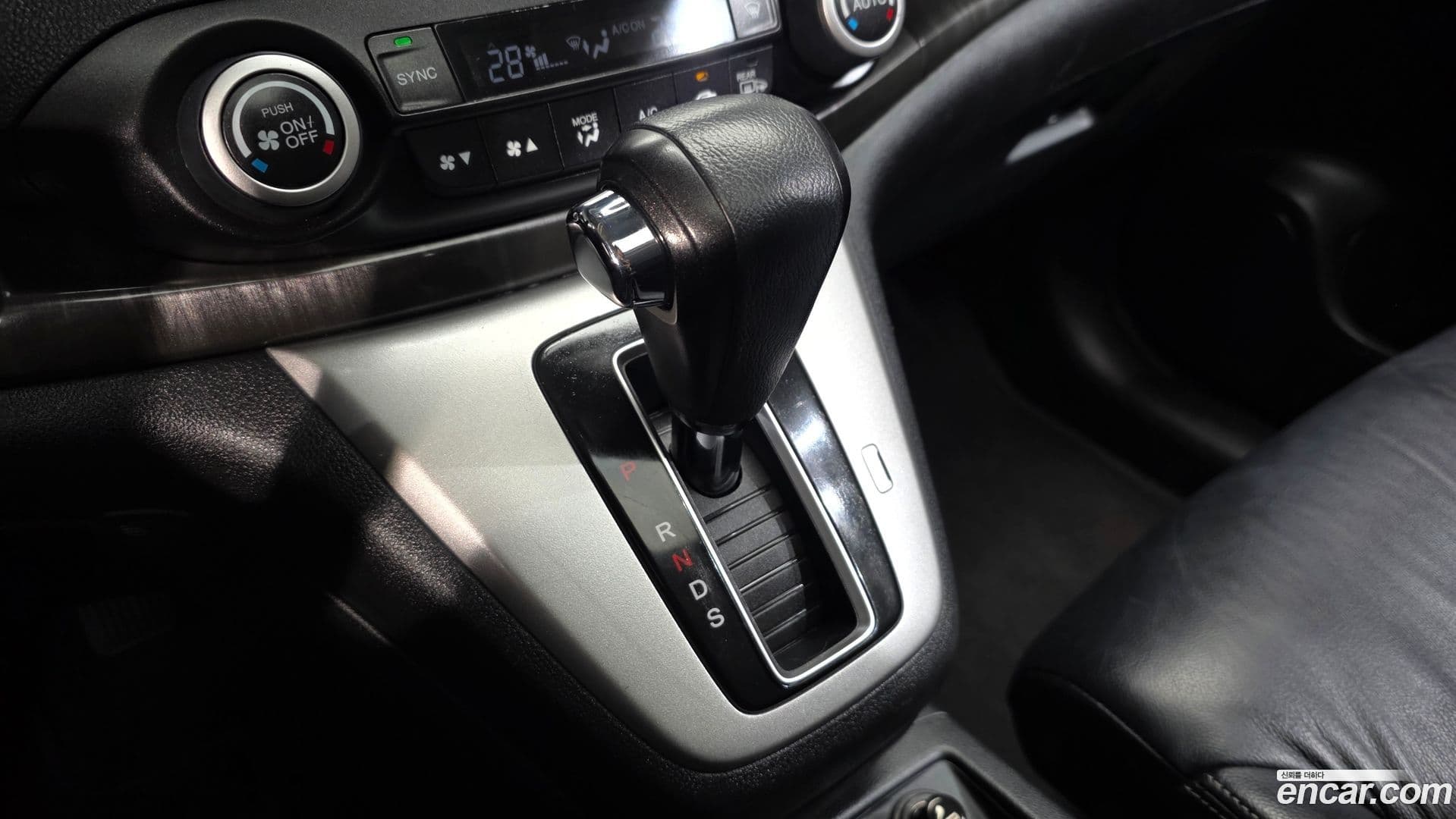 Main__Slider__Photo:CR-V Honda 2012.9-8