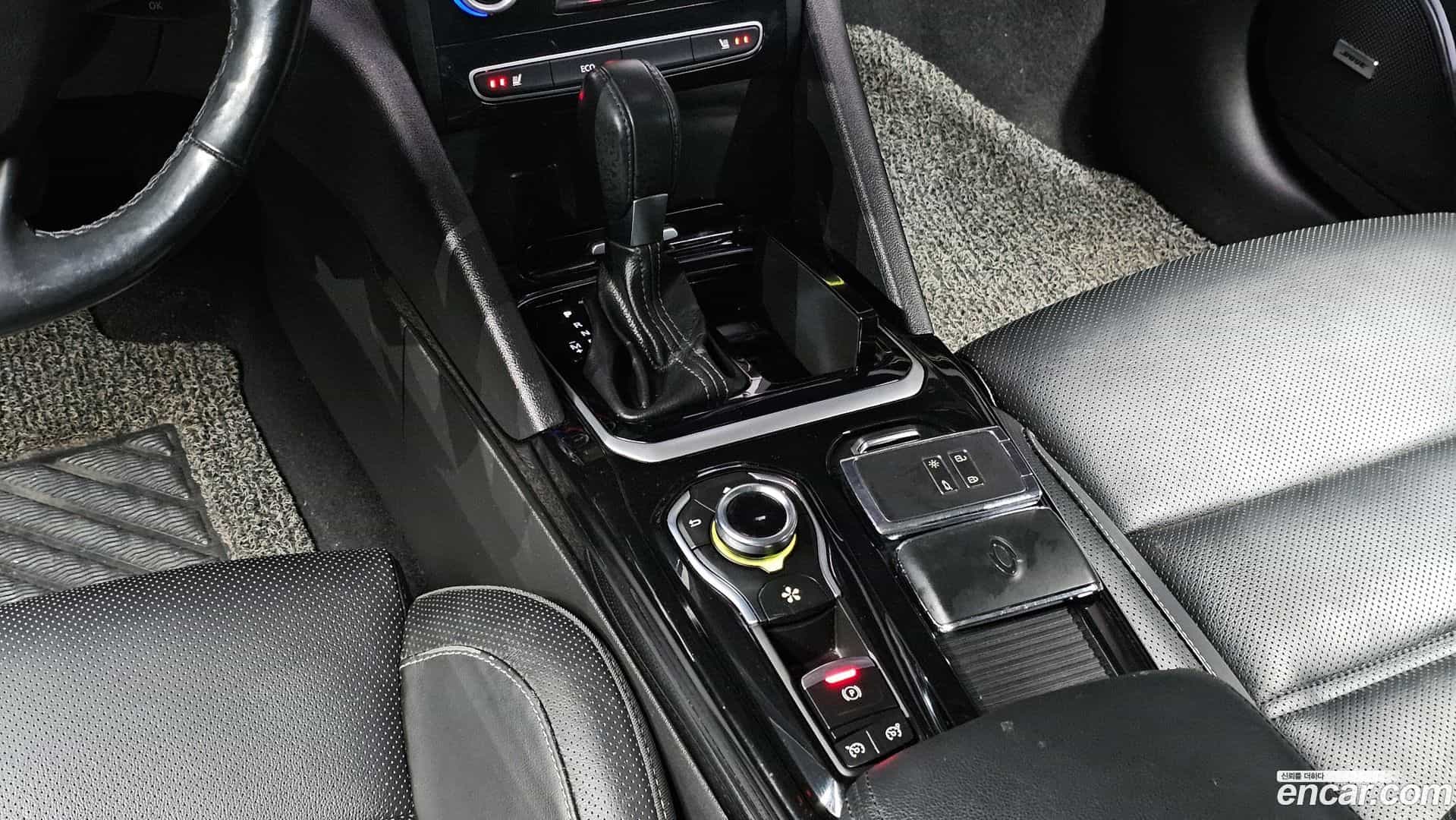 SM6 Renault Korea 2017.11-INNER-009