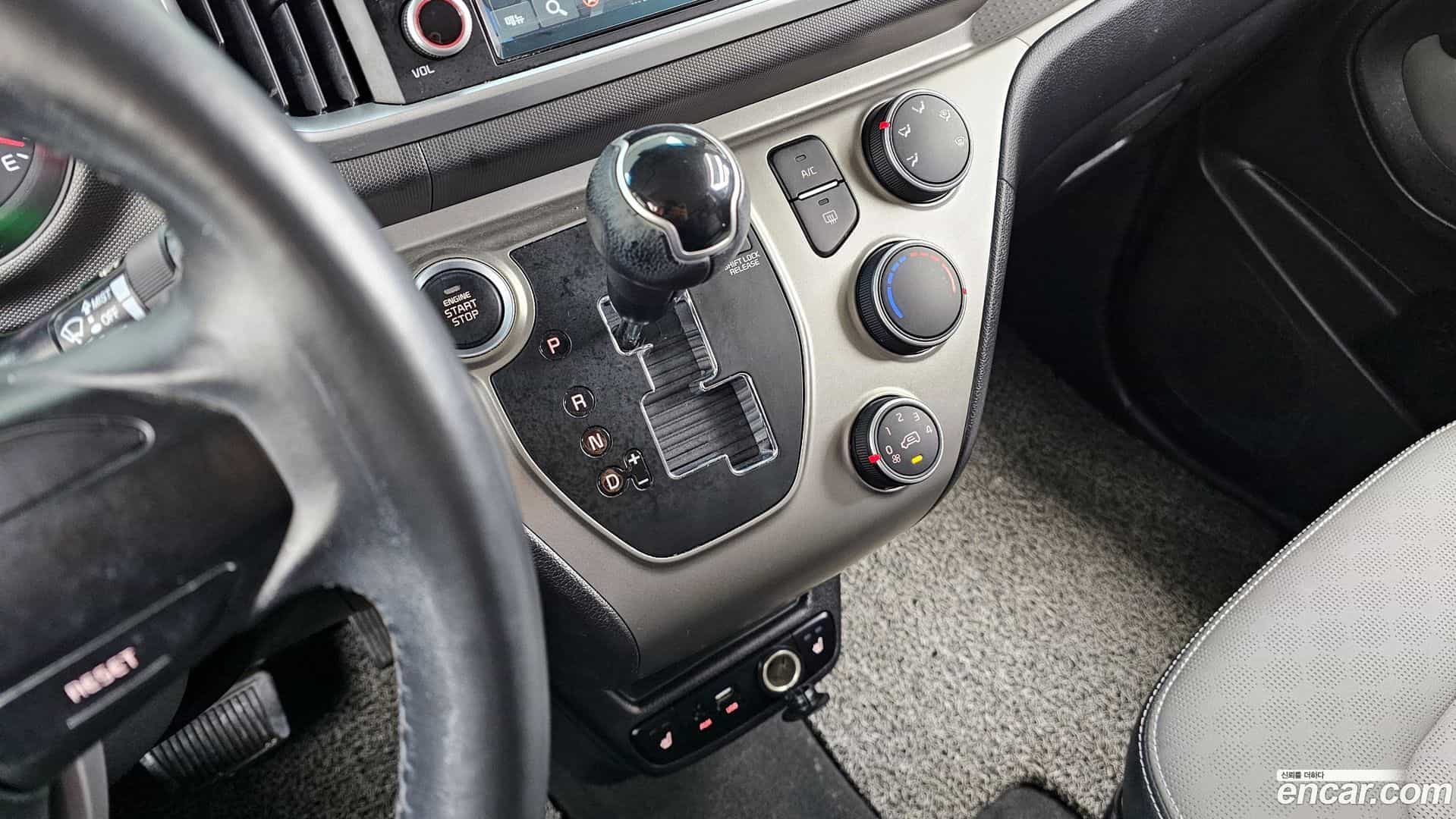 RAY Kia 2019.6-INNER-009