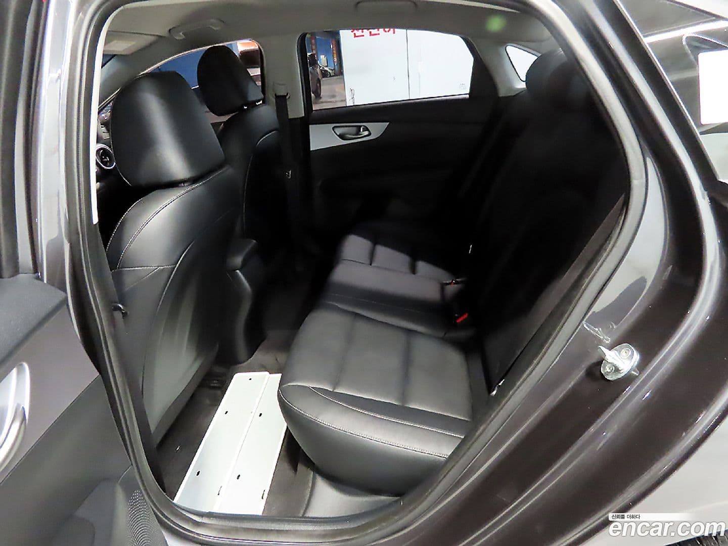 Main__Slider__Photo:K3 Kia 2021.6-10