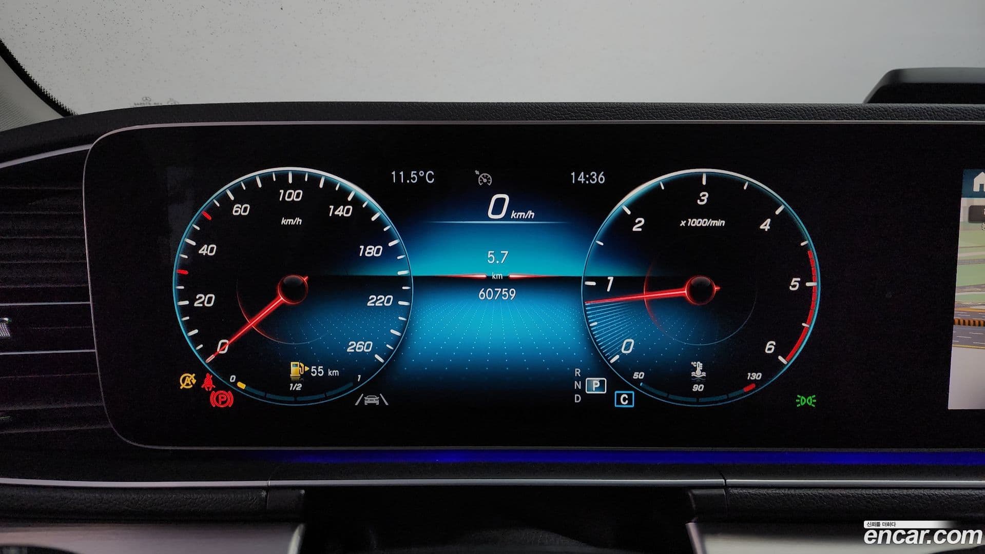 Main__Slider__Photo:GLE-Class Mercedes-Benz 2019.10-7