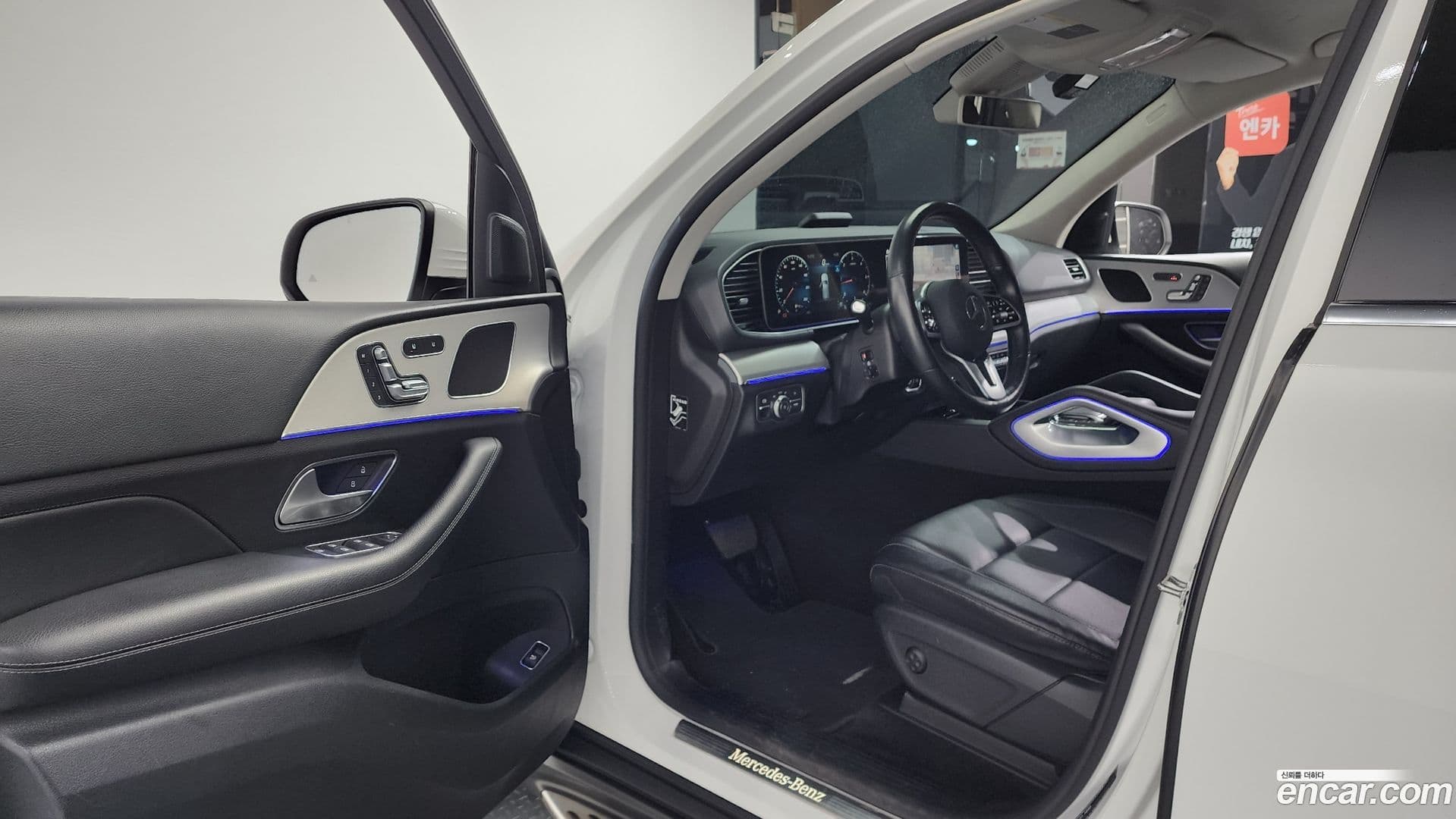 Main__Slider__Photo:GLE-Class Mercedes-Benz 2019.10-9