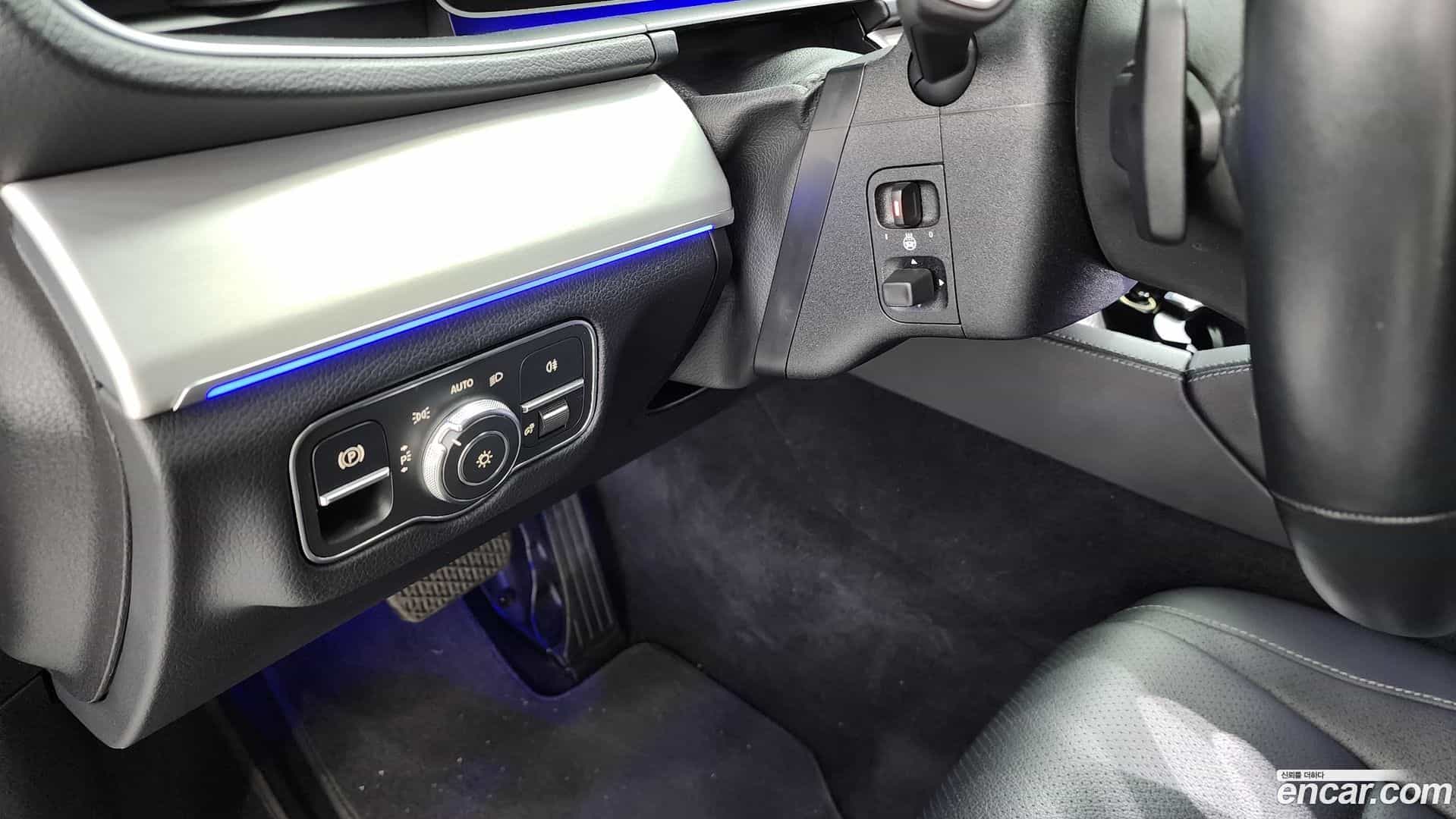 GLE-Class Mercedes-Benz 2019.10-OPTION-022