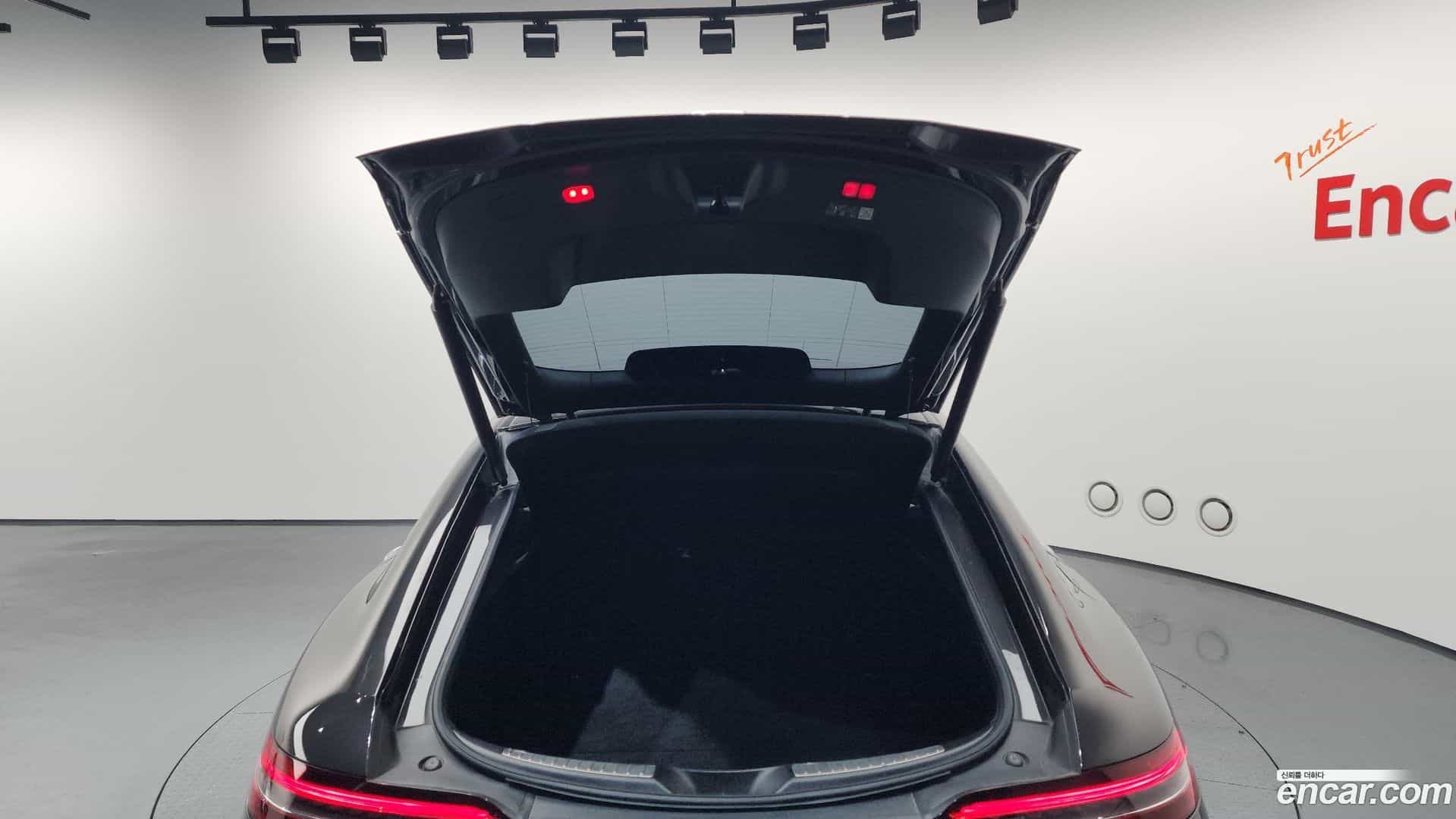 AMG GT Mercedes-Benz 2022.11-OPTION-024