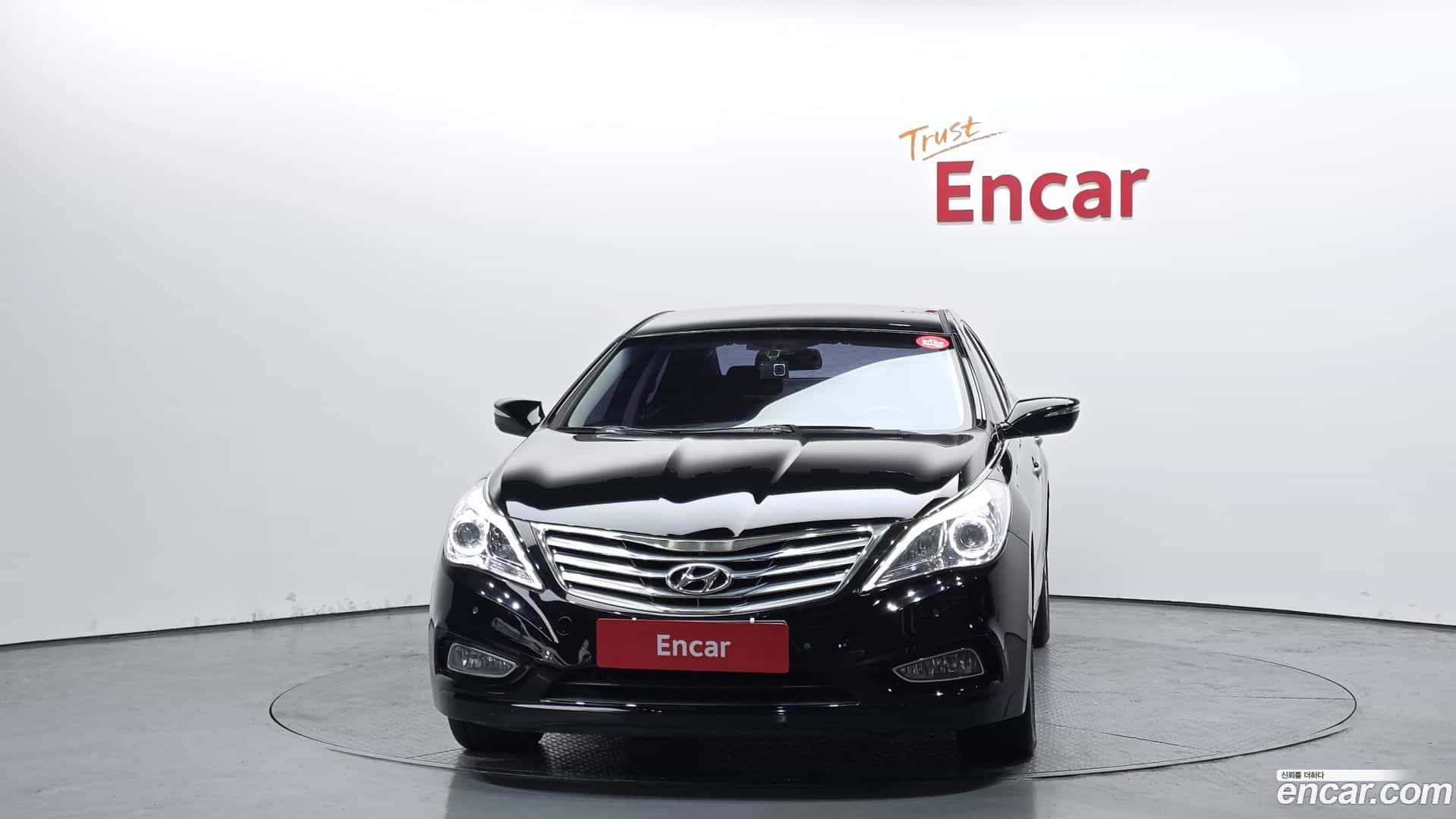 Grandeur Hyundai 2012.10-OUTER-003