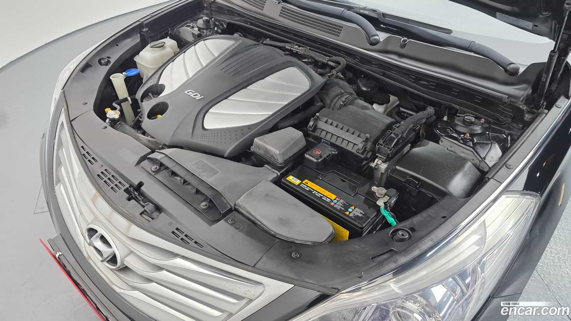 Grandeur Hyundai 2012.10-INNER-006