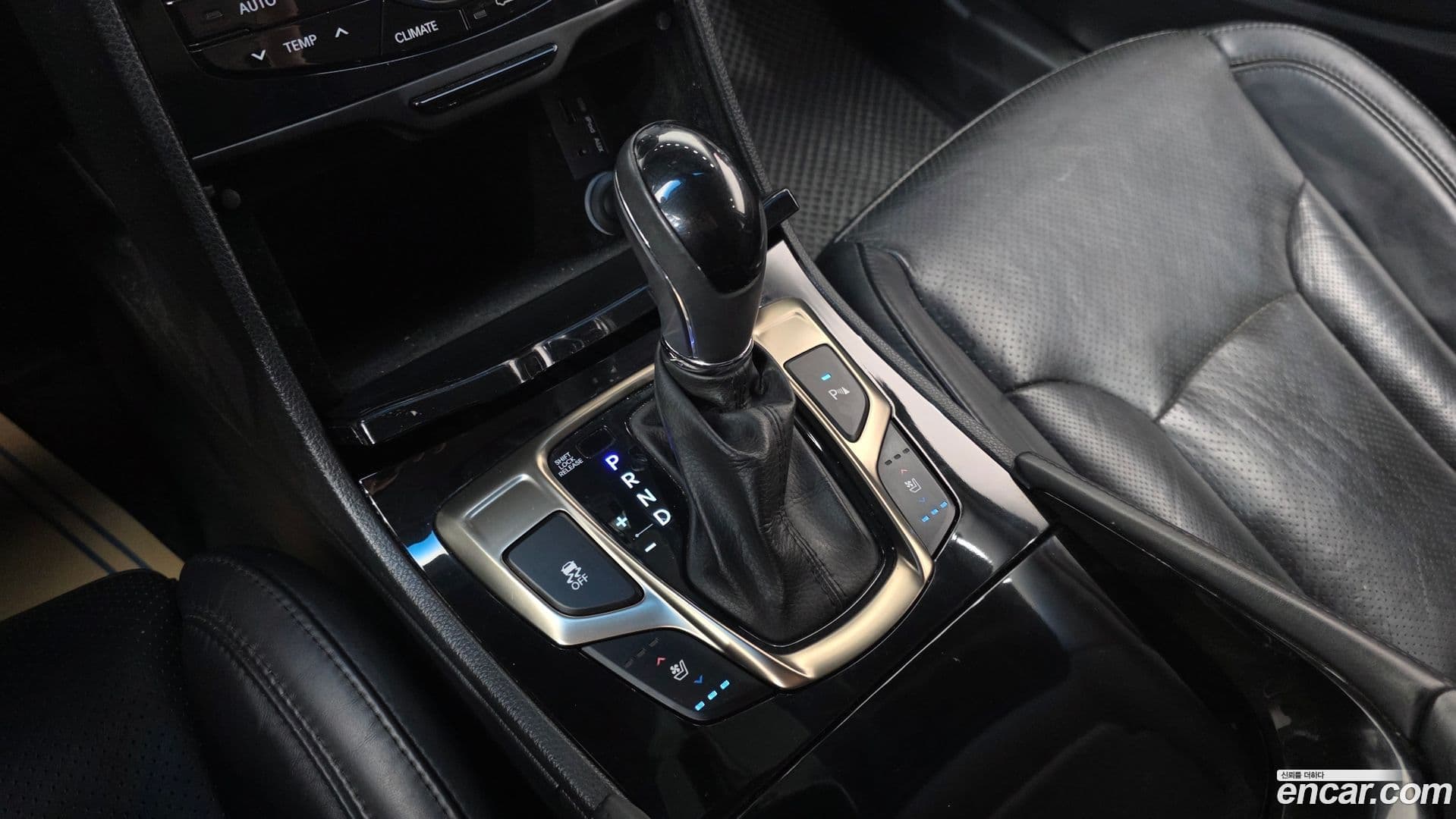 Main__Slider__Photo:Grandeur Hyundai 2012.10-8