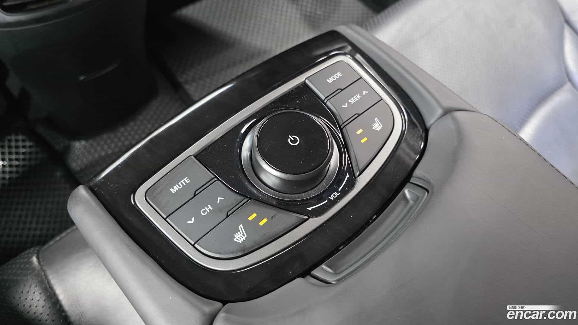 Grandeur Hyundai 2012.10-OPTION-023