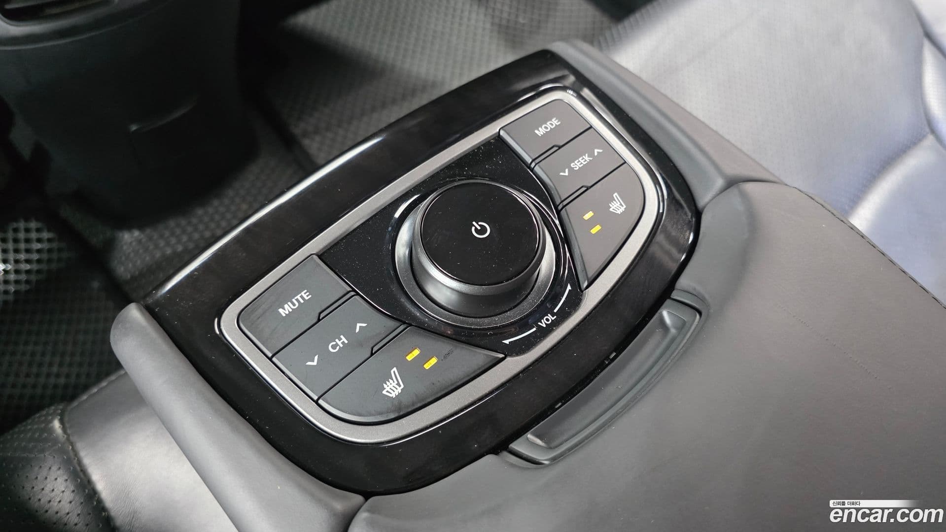 Main__Slider__Photo:Grandeur Hyundai 2012.10-18