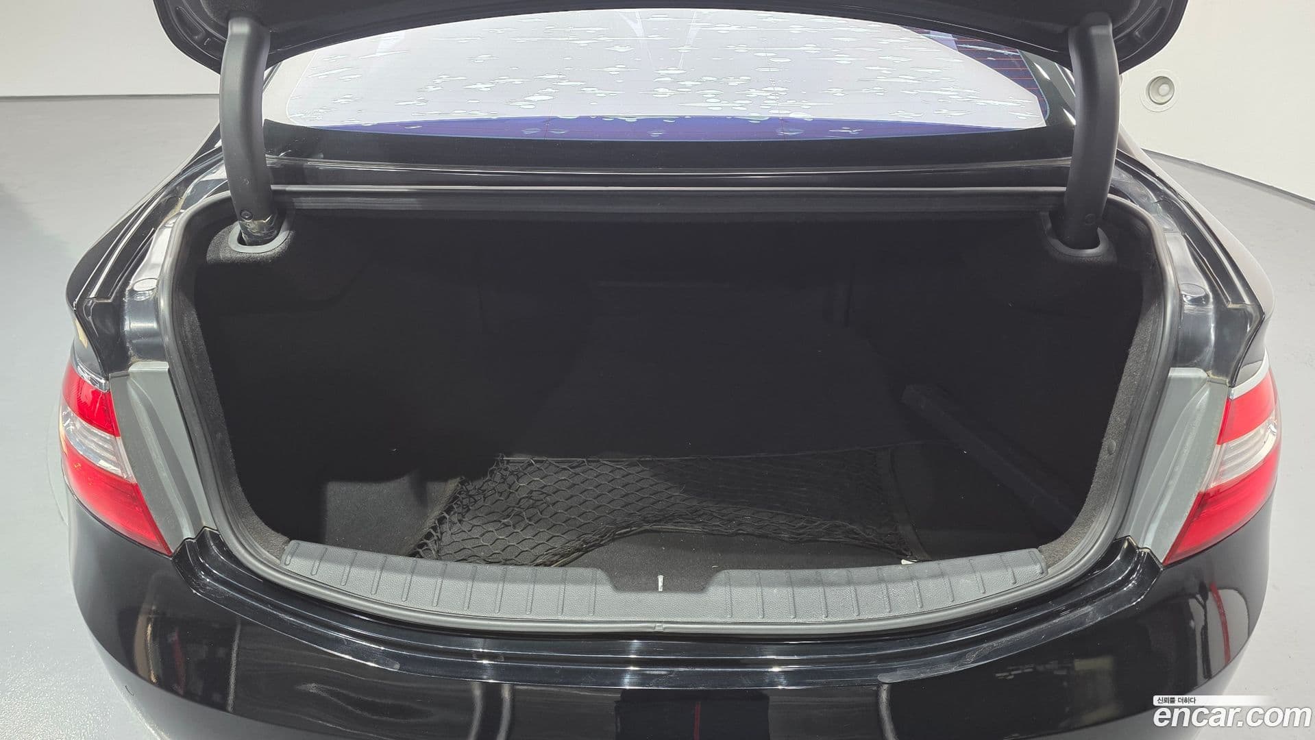 Main__Slider__Photo:Grandeur Hyundai 2012.10-19