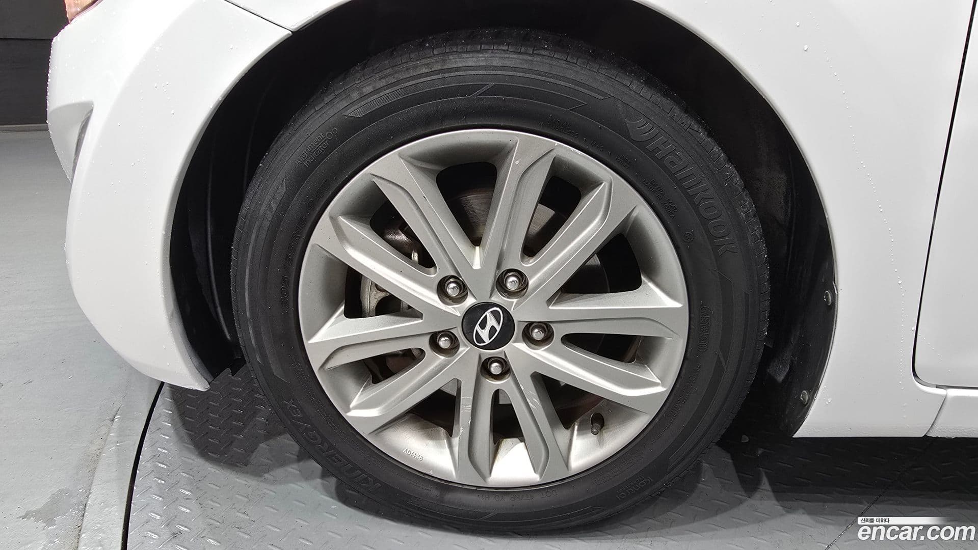 Main__Slider__Photo:AVANTE Hyundai 2013.9-4