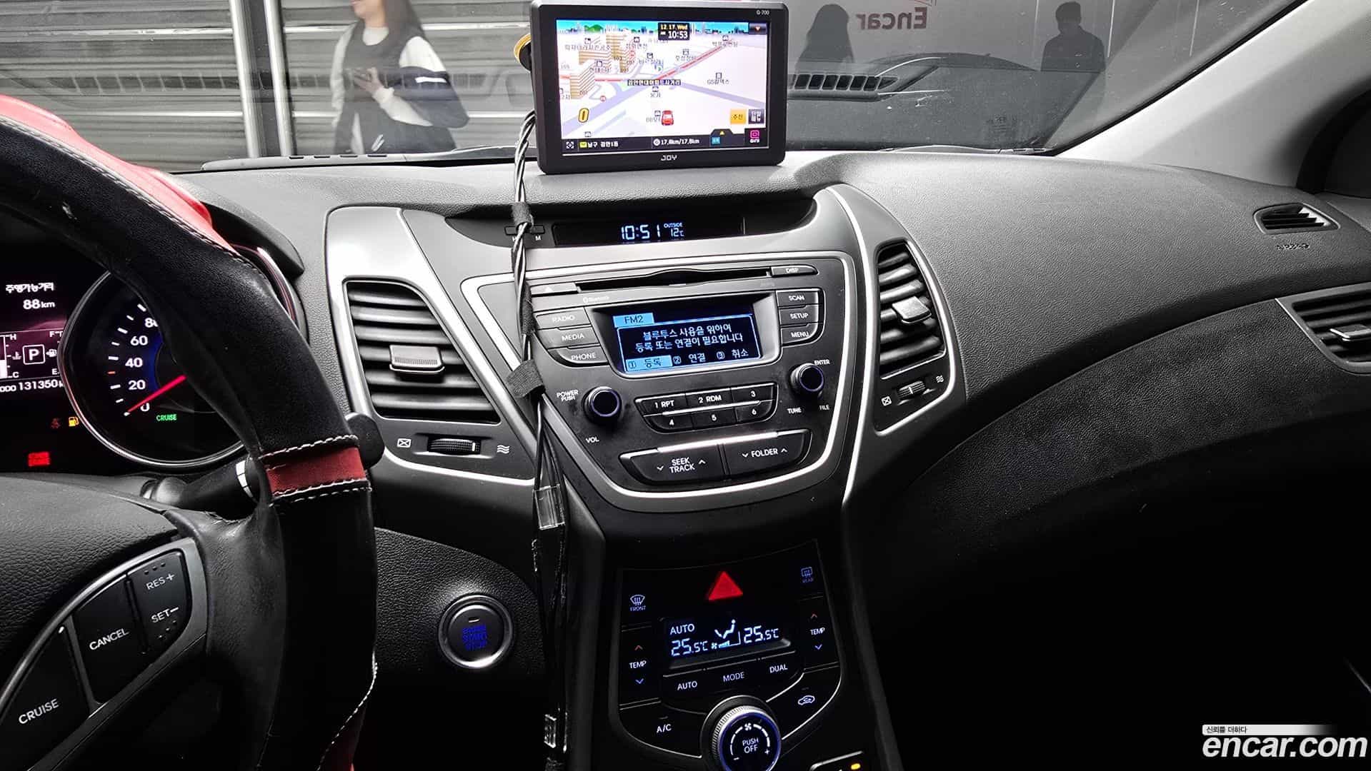 AVANTE Hyundai 2013.9-OPTION-019