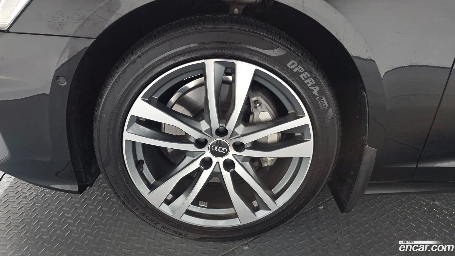 Main__Slider__Photo:A6 Audi 2022.4-4