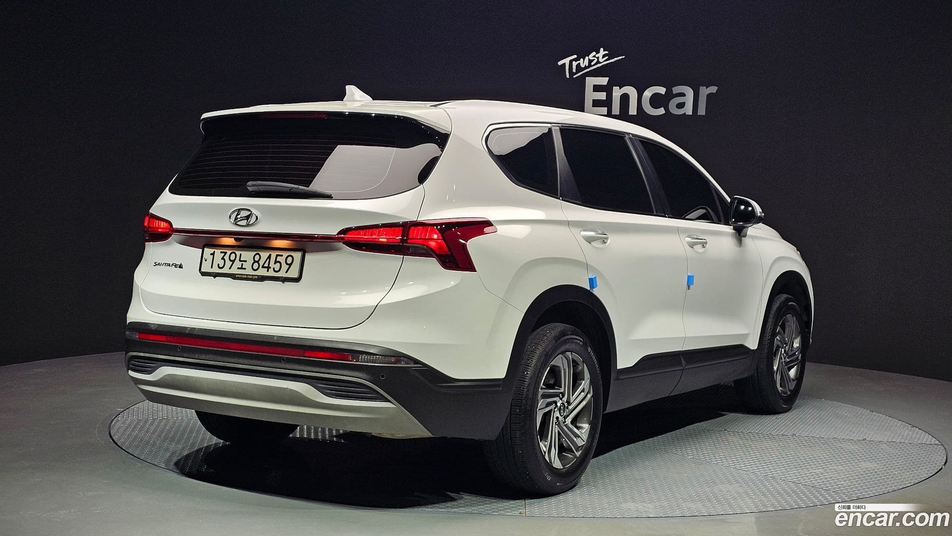 Main__Slider__Photo:Santafe Hyundai 2020.9-1